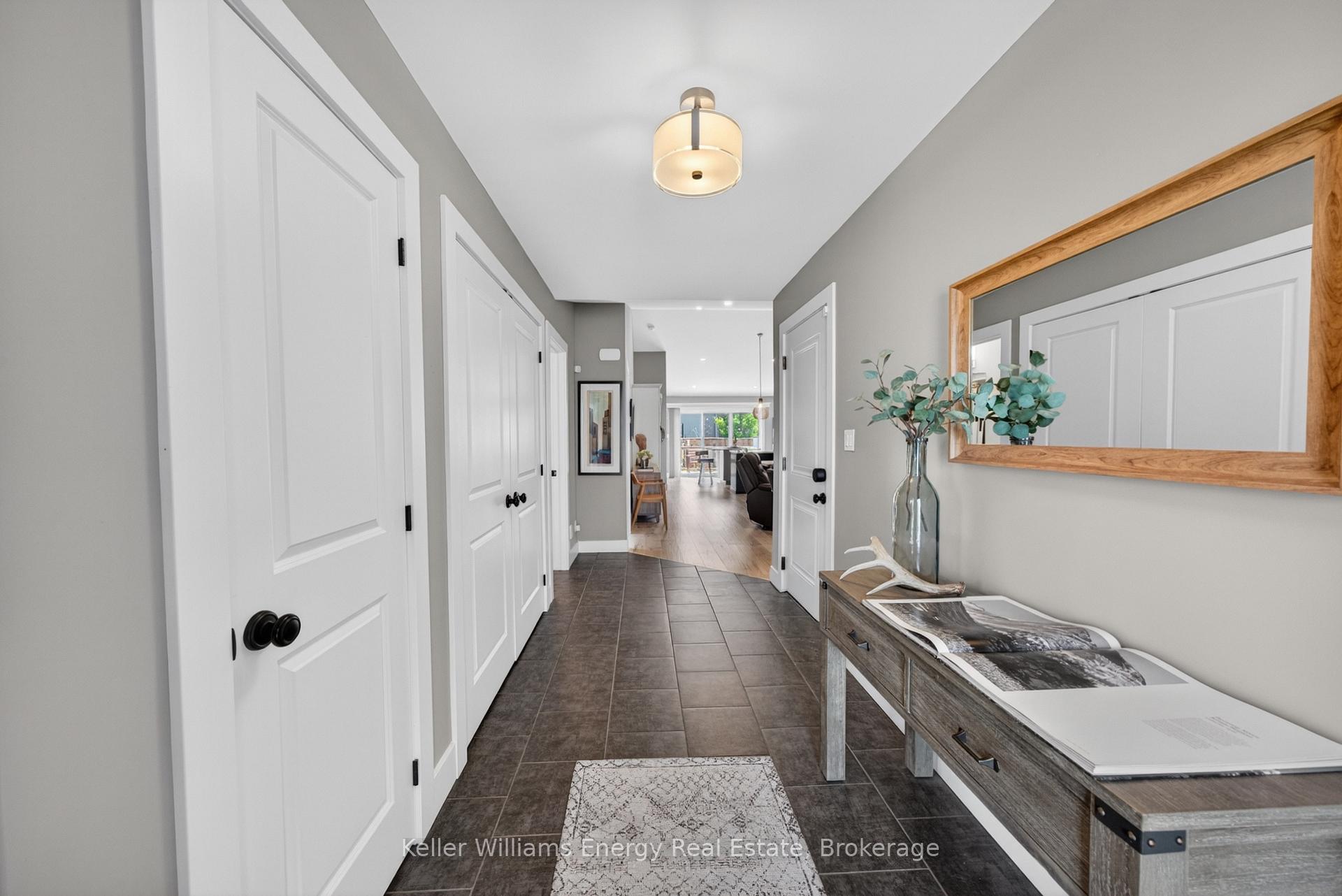 7 Farrington Crescent, Prince Edward County — photo 5 of 5