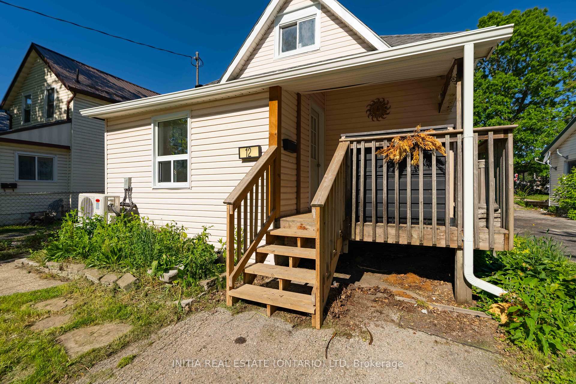 12 Woodworth Avenue, St. Thomas — photo 3 of 5