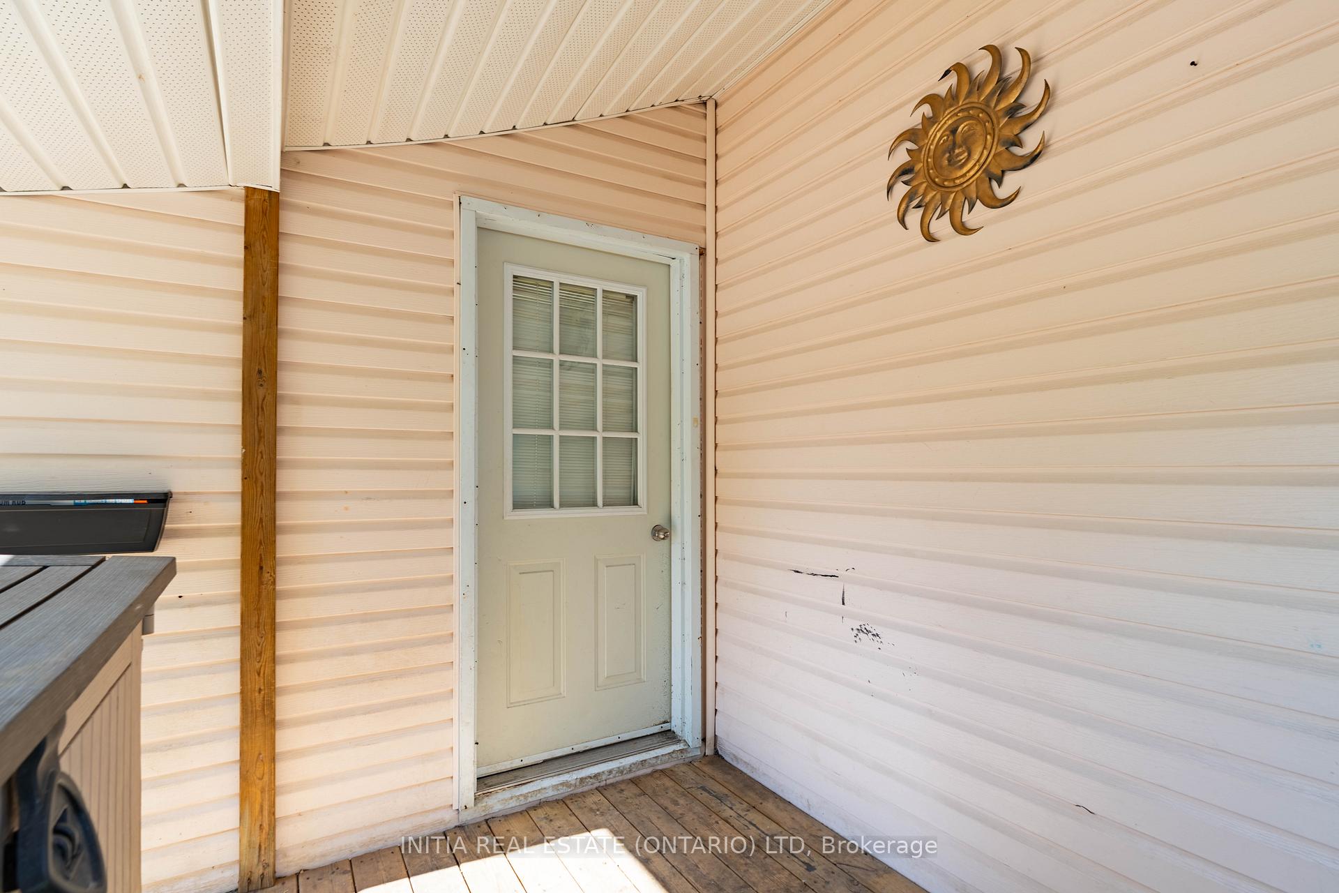 12 Woodworth Avenue, St. Thomas — photo 4 of 5