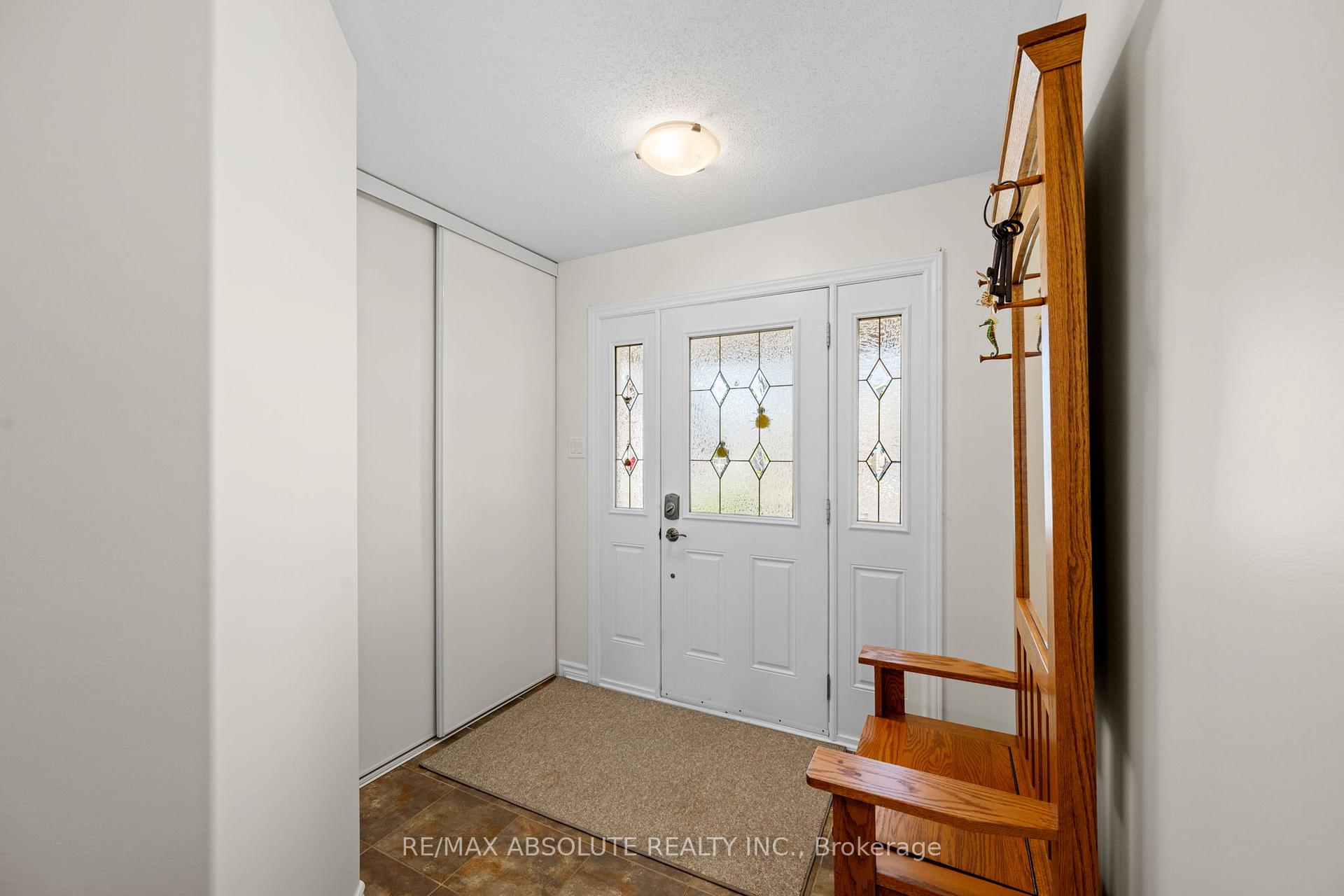 17 Allan Bond Court, Arnprior — photo 3 of 5