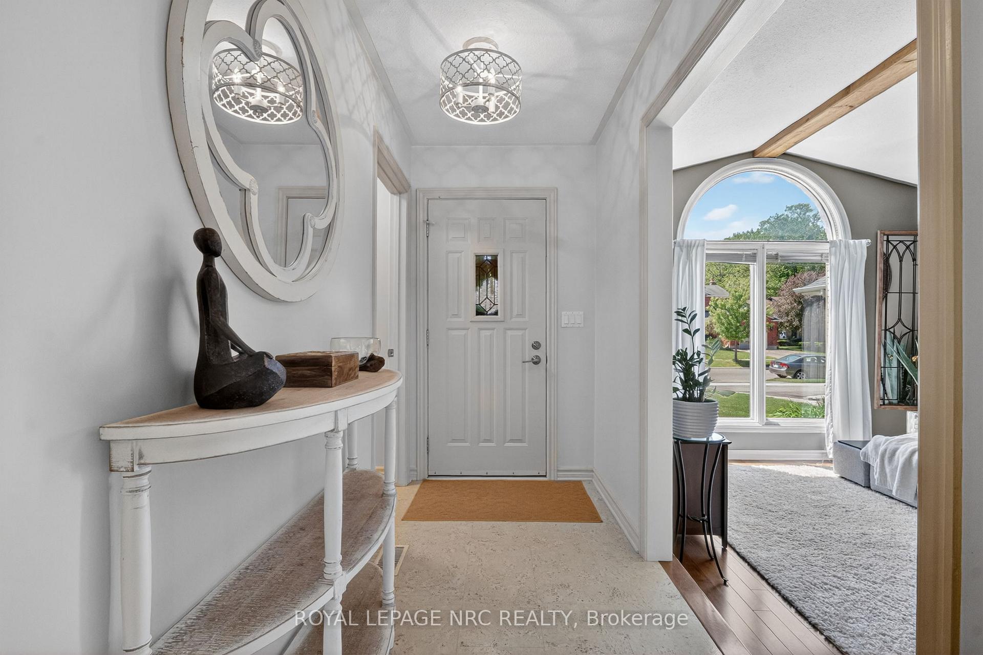 247 Northwood Drive, Welland — photo 4 of 5
