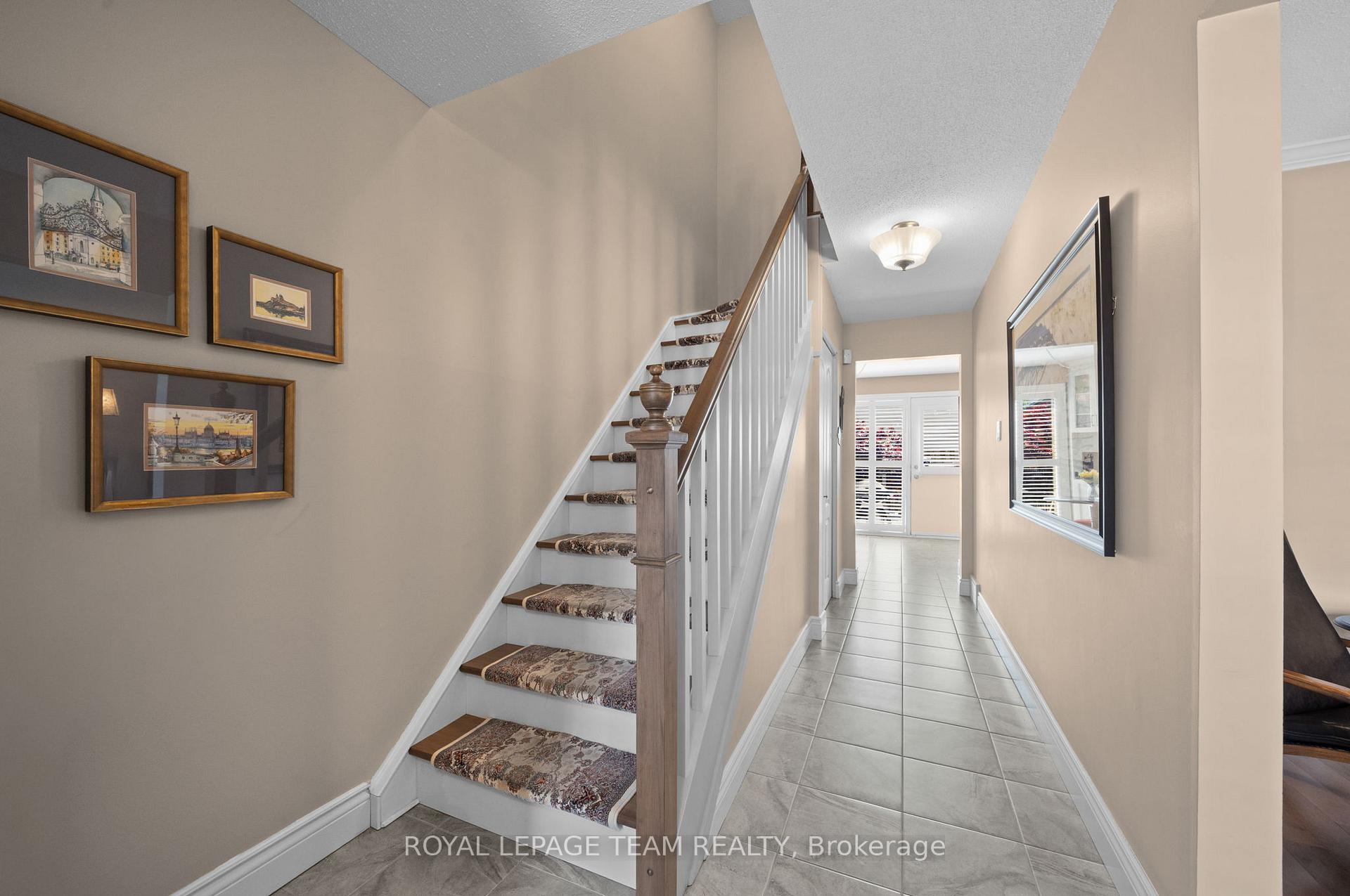 3322 Southgate Road, Hunt Club - South Keys and Area — photo 5 of 5