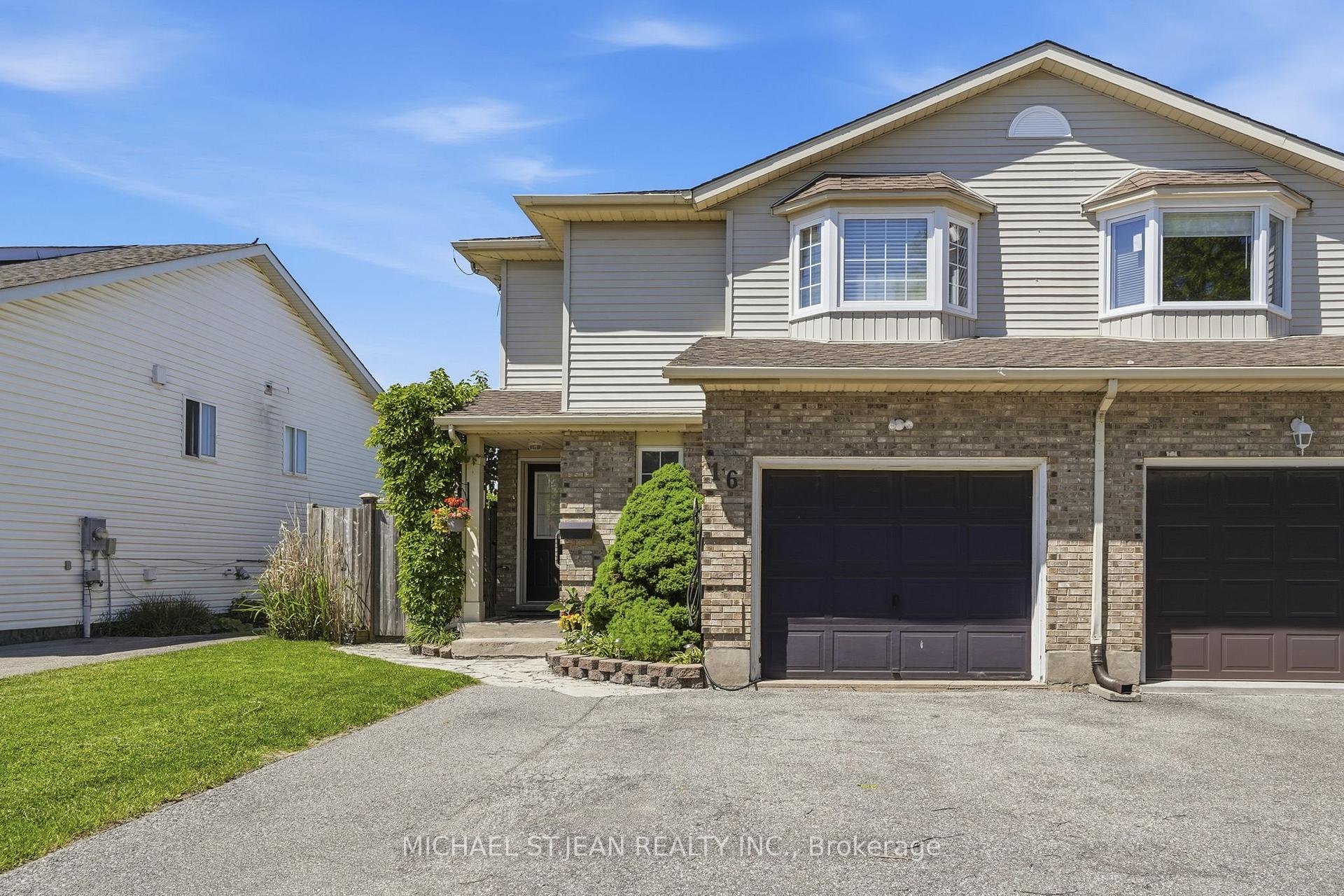 16 Woodland Drive, Welland — photo 3 of 5