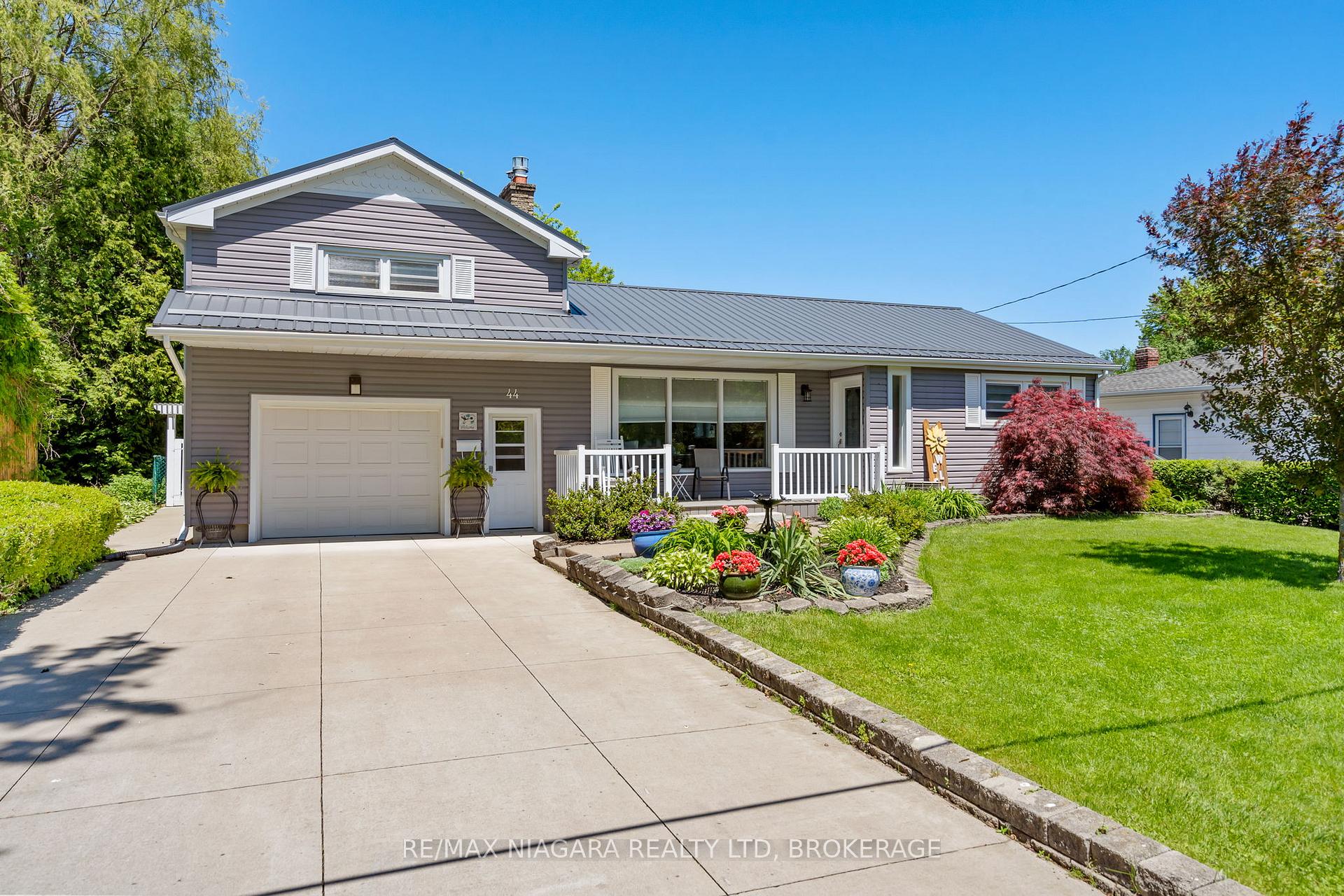 44 Chantler Road, Welland, ON L3C 4M5 — Welland, Ontario