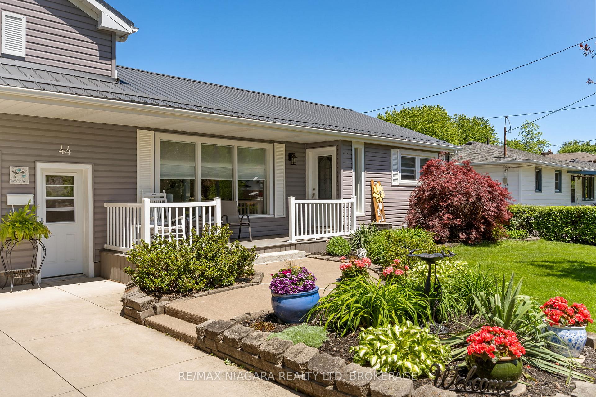 44 Chantler Road, Welland — photo 3 of 5