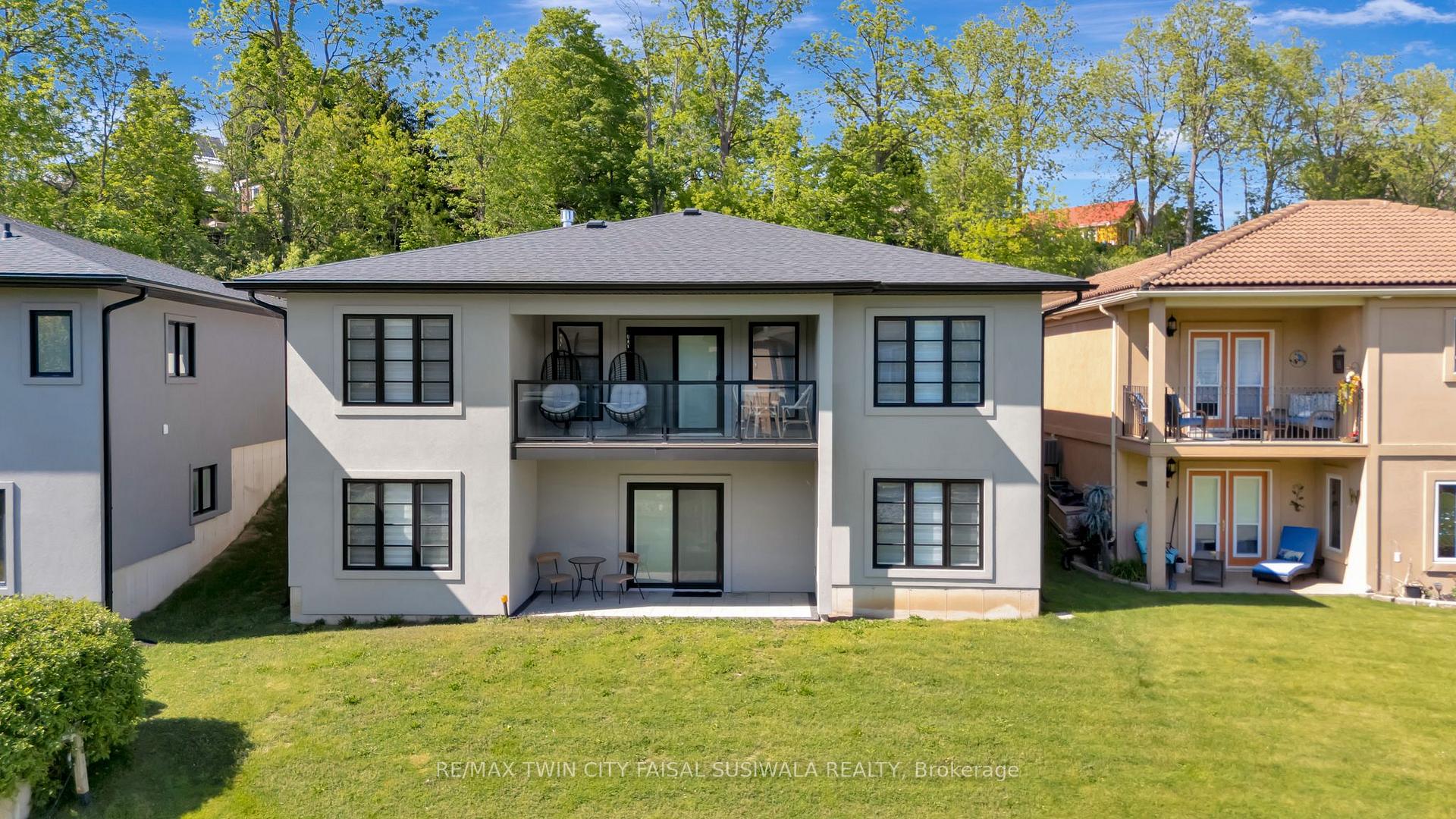 5 John Pound Road 22, Tillsonburg — photo 2 of 5