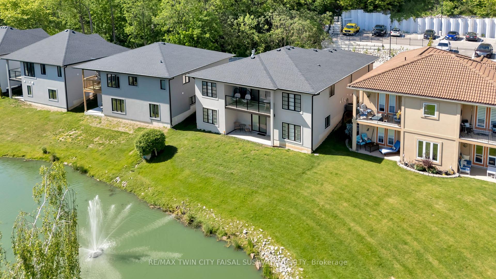 5 John Pound Road 22, Tillsonburg — photo 3 of 5