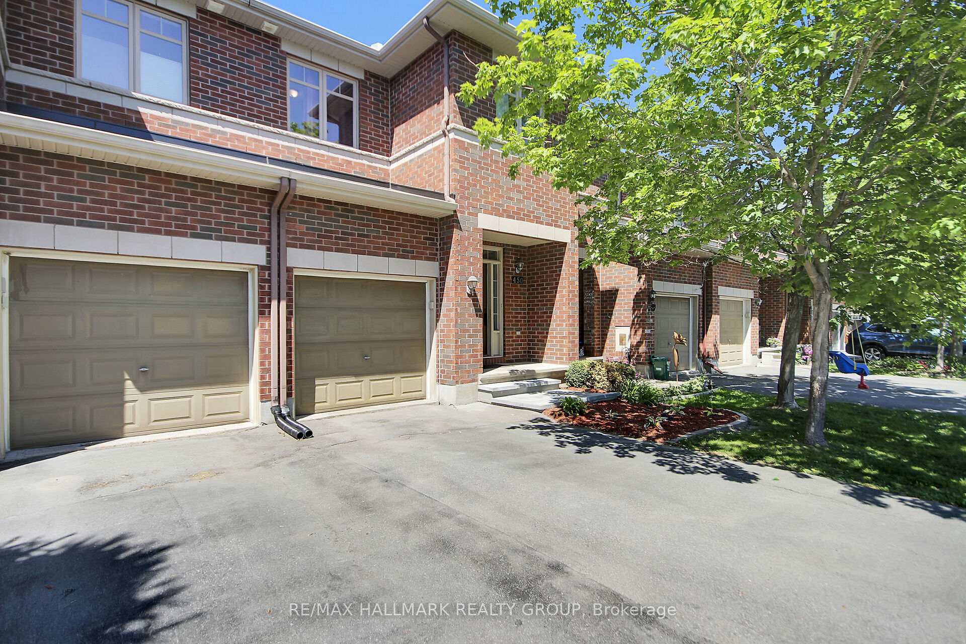450 Sultan Street, Orleans - Cumberland and Area, ON K4A 0K2 — Orleans - Cumberland and Area, Ontario
