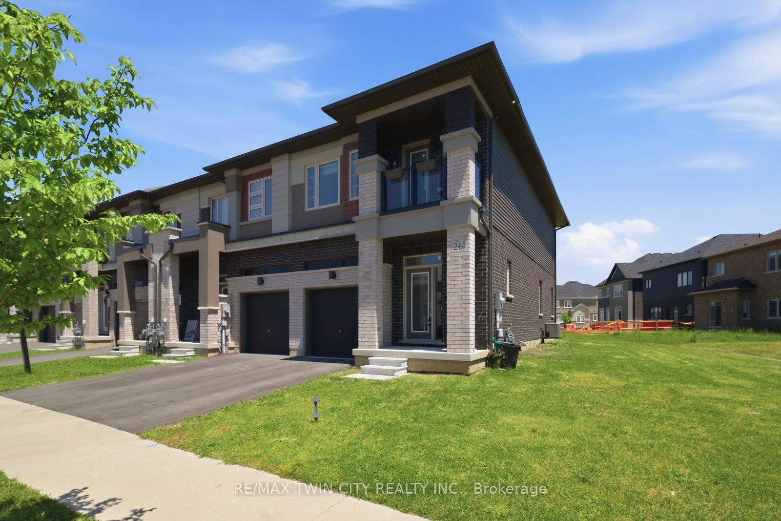 26 N Copeman Avenue N, Brantford — photo 3 of 5