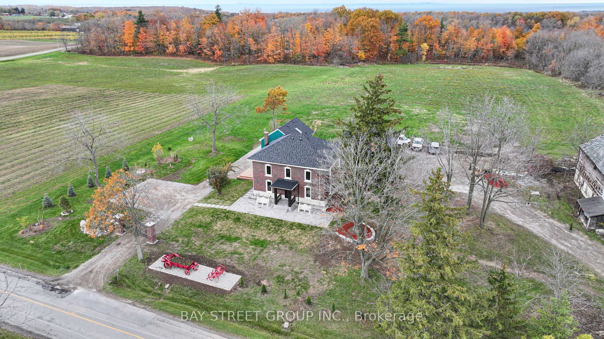 5255 Philp Road, Lincoln — photo 5 of 5