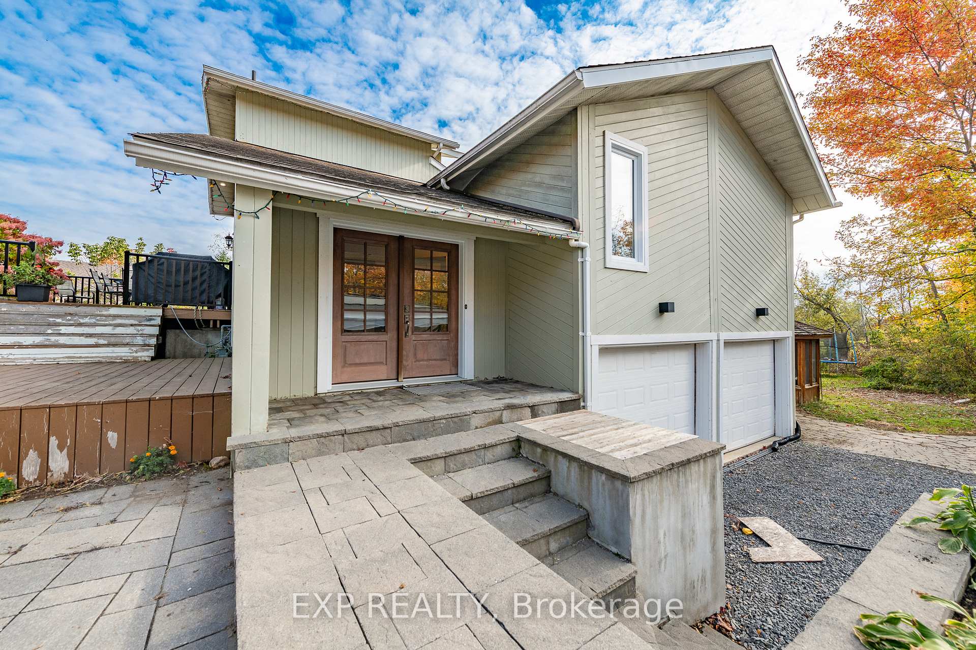 1238 Barnwell Crescent, Orleans - Cumberland and Area, ON K4B 1K4 — Orleans - Cumberland and Area, Ontario
