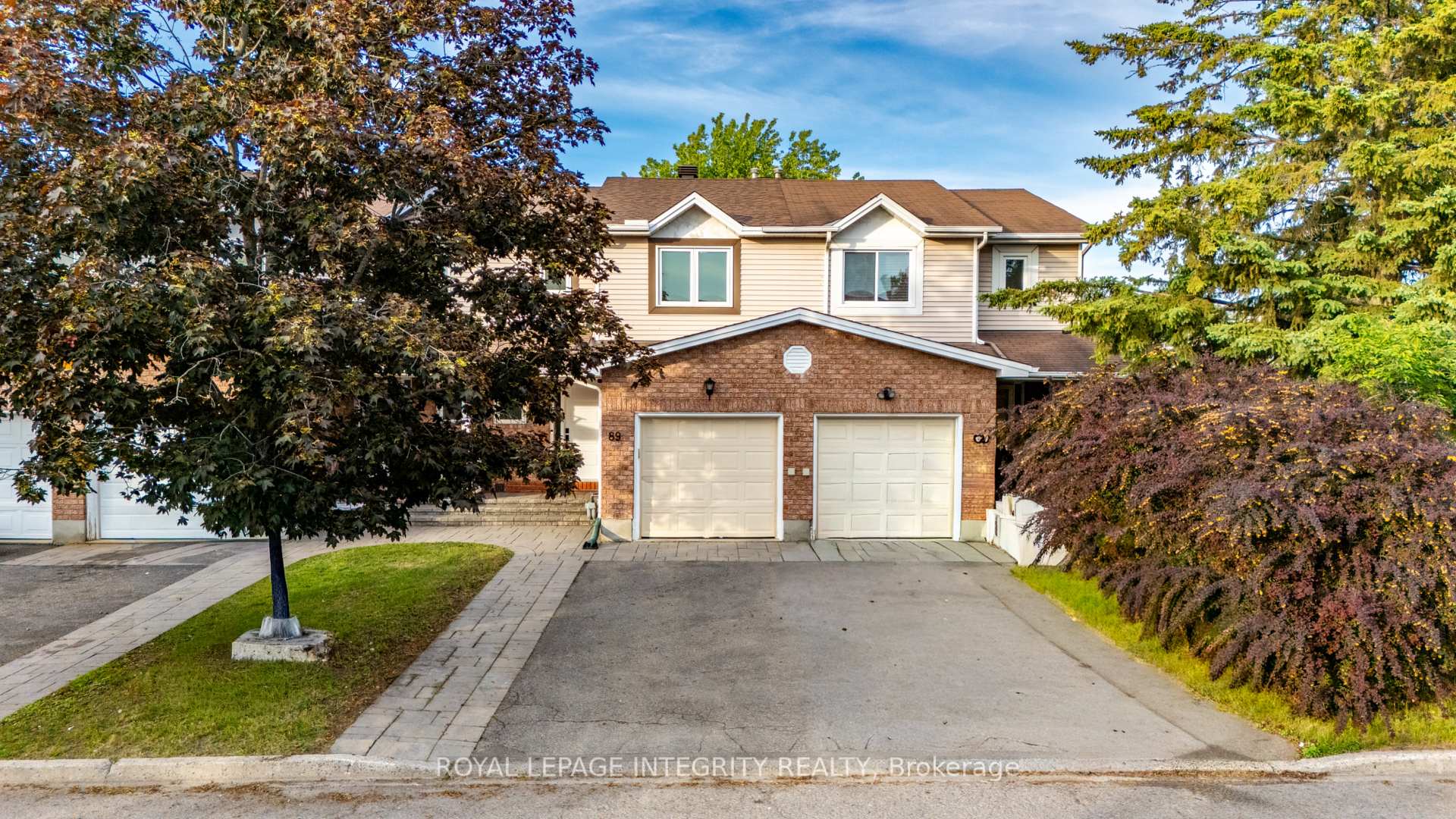 89 BURLINGTON Crescent, Hunt Club - South Keys and Area, ON K1T 3K5 — Hunt Club - South Keys and Area, Ontario