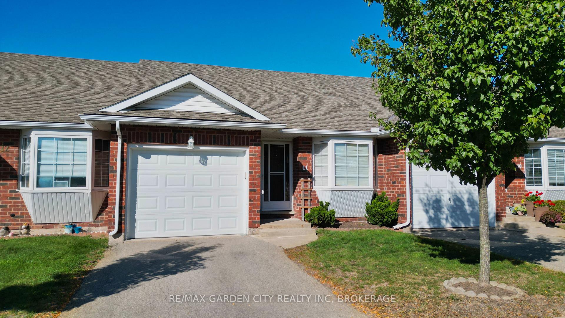 162 FIRST Street 11, Welland — photo 2 of 5