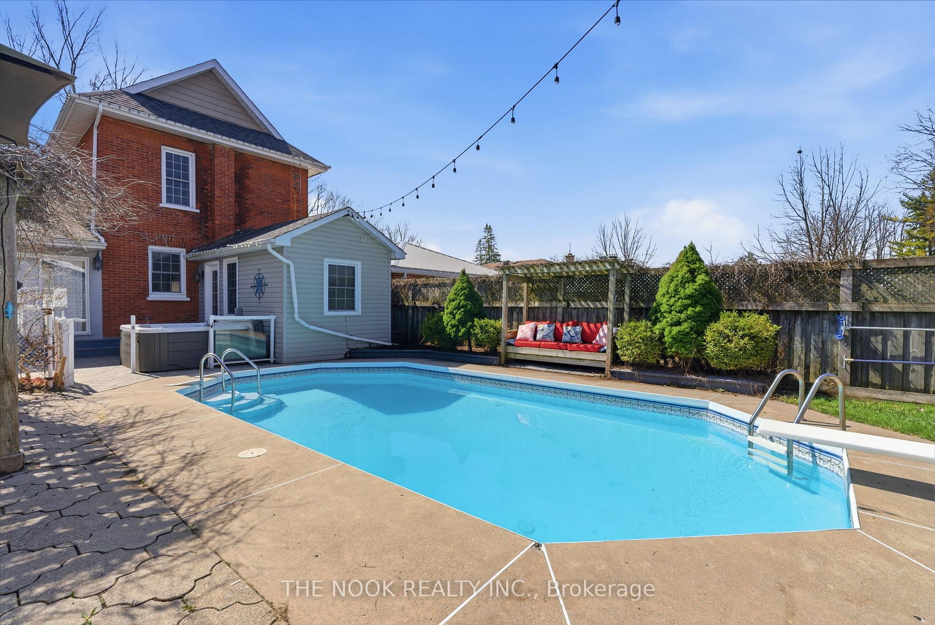 264 Bennet Street, Peterborough, ON K9H 5B9 — Peterborough, Ontario