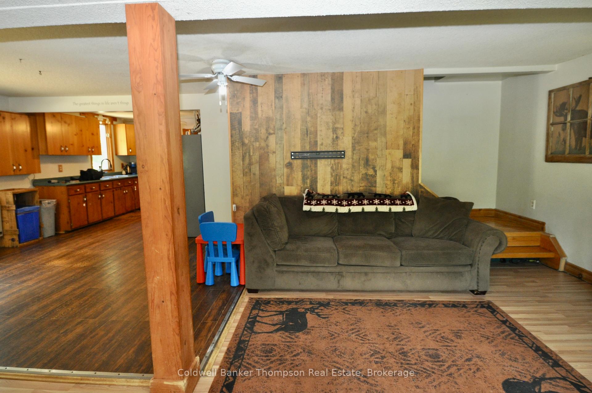 31 Hutcheson Beach Road, Huntsville — photo 5 of 5