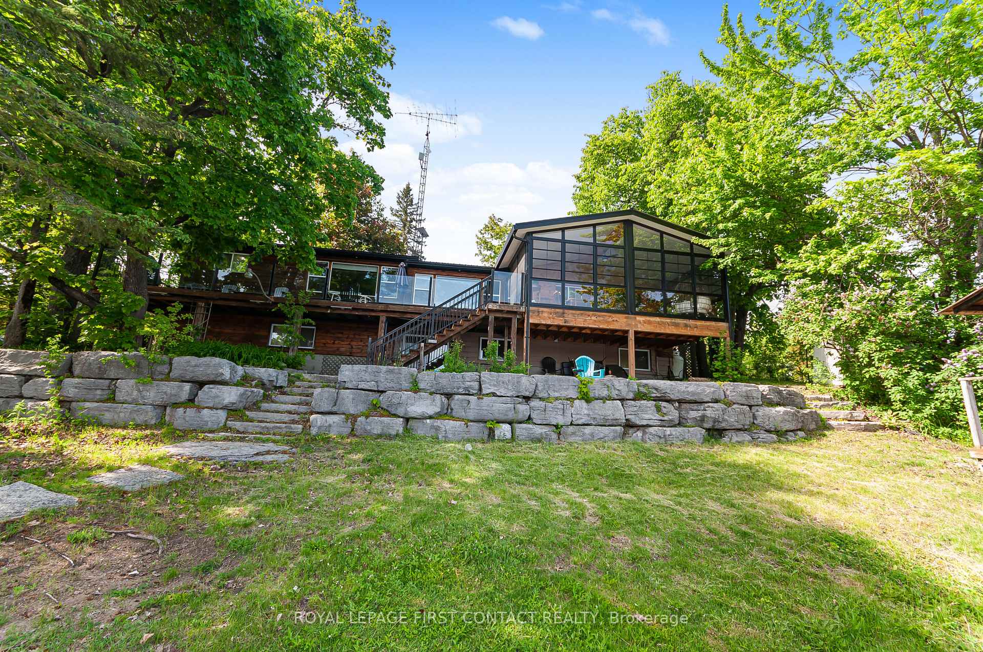 103 Peninsula Drive, Trent Lakes, ON K9J 6X3 — Trent Lakes, Ontario