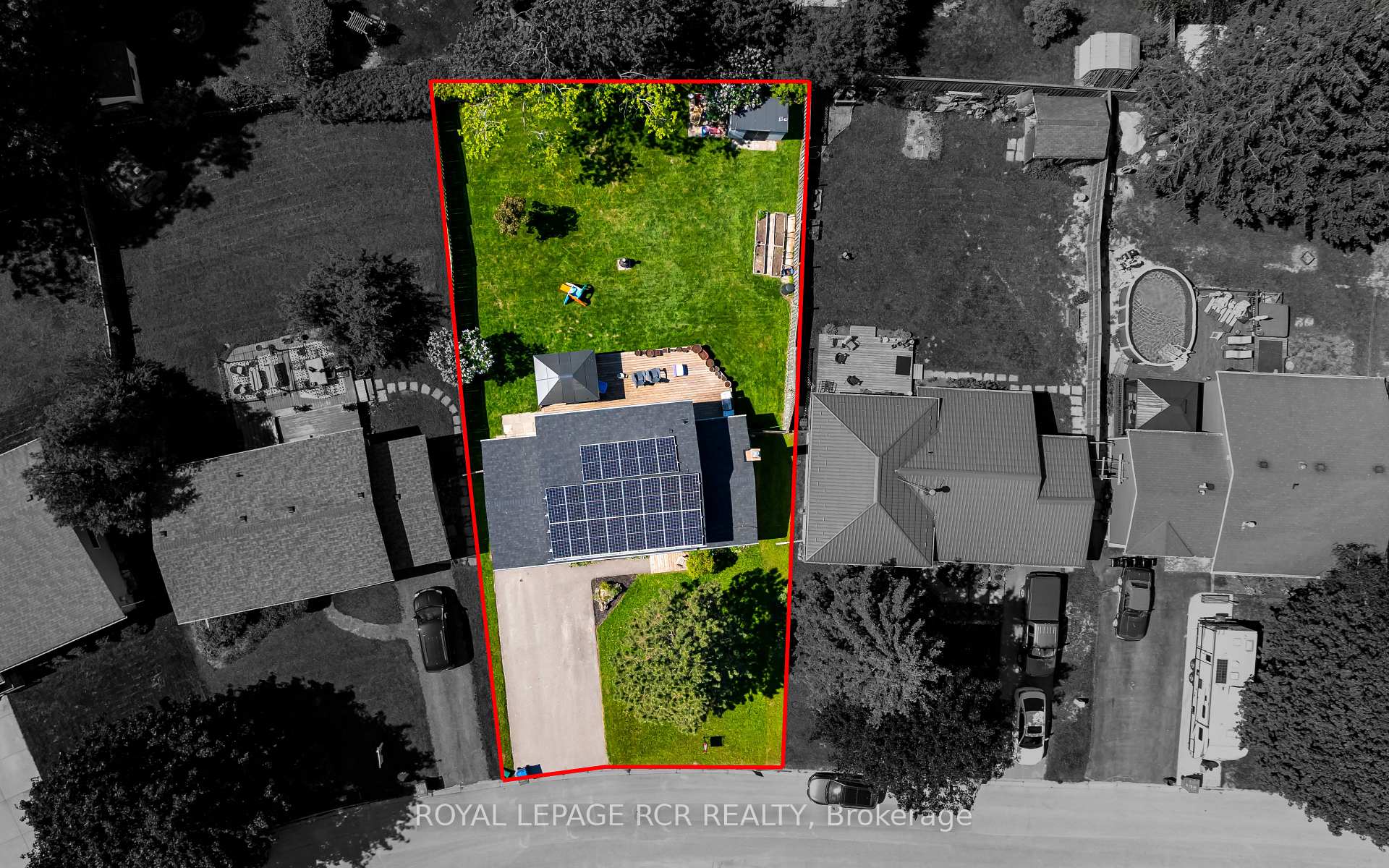 510 Monica Court, Shelburne — photo 4 of 5