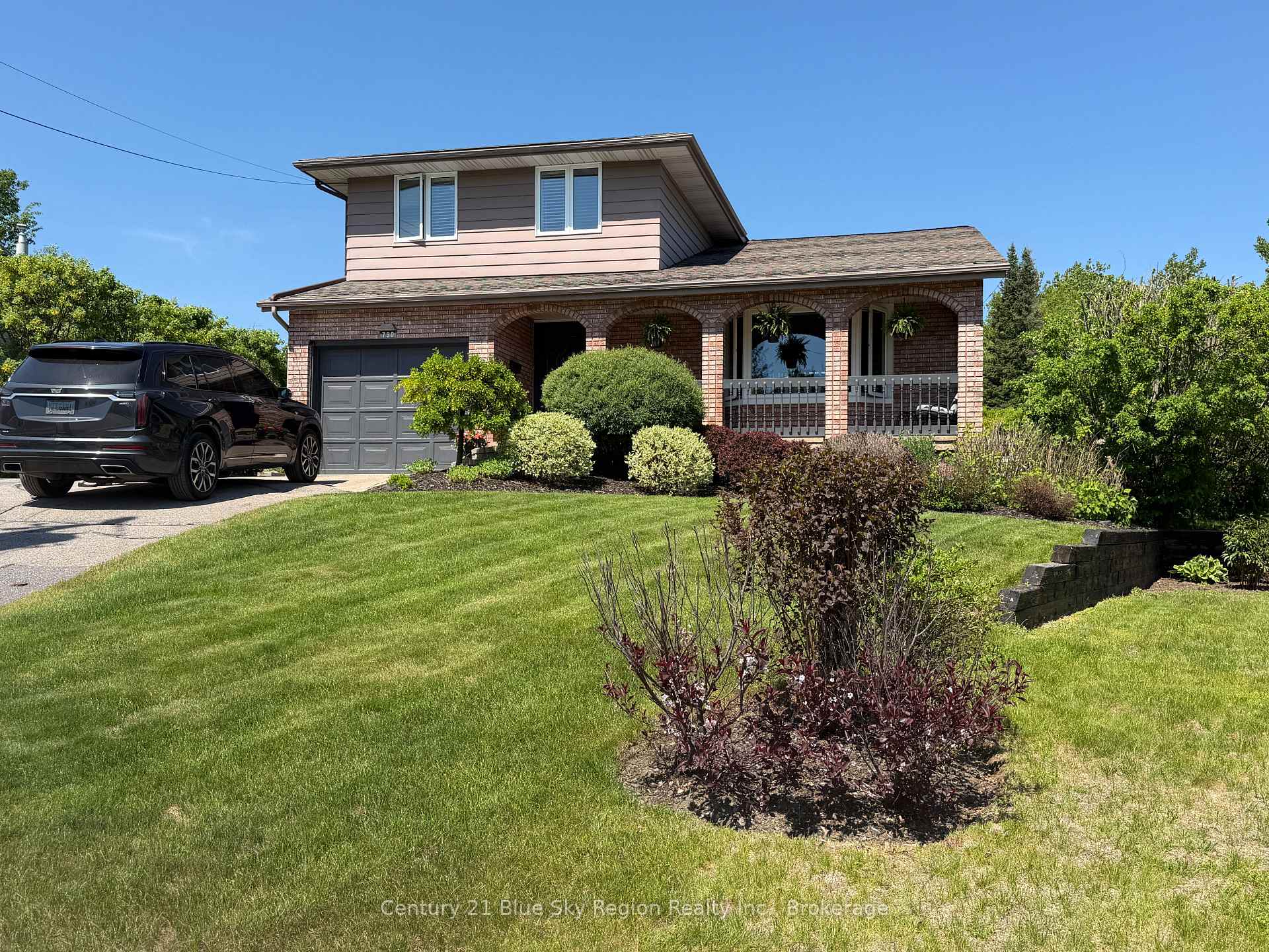 790 LAURENTIAN Avenue, North Bay, ON P1B 7T8 — North Bay, Ontario