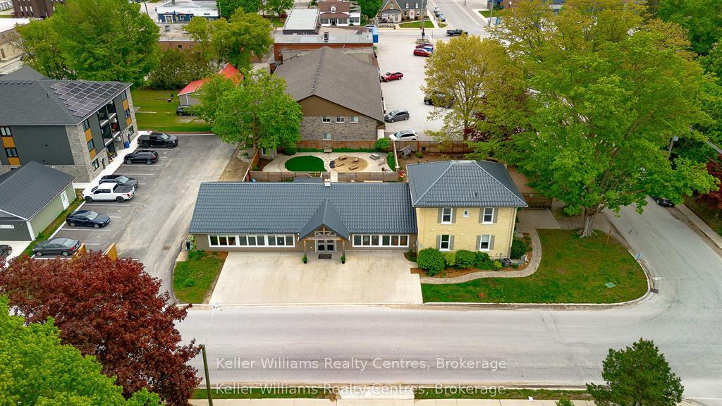 569 Catherine Street, Saugeen Shores — photo 4 of 5