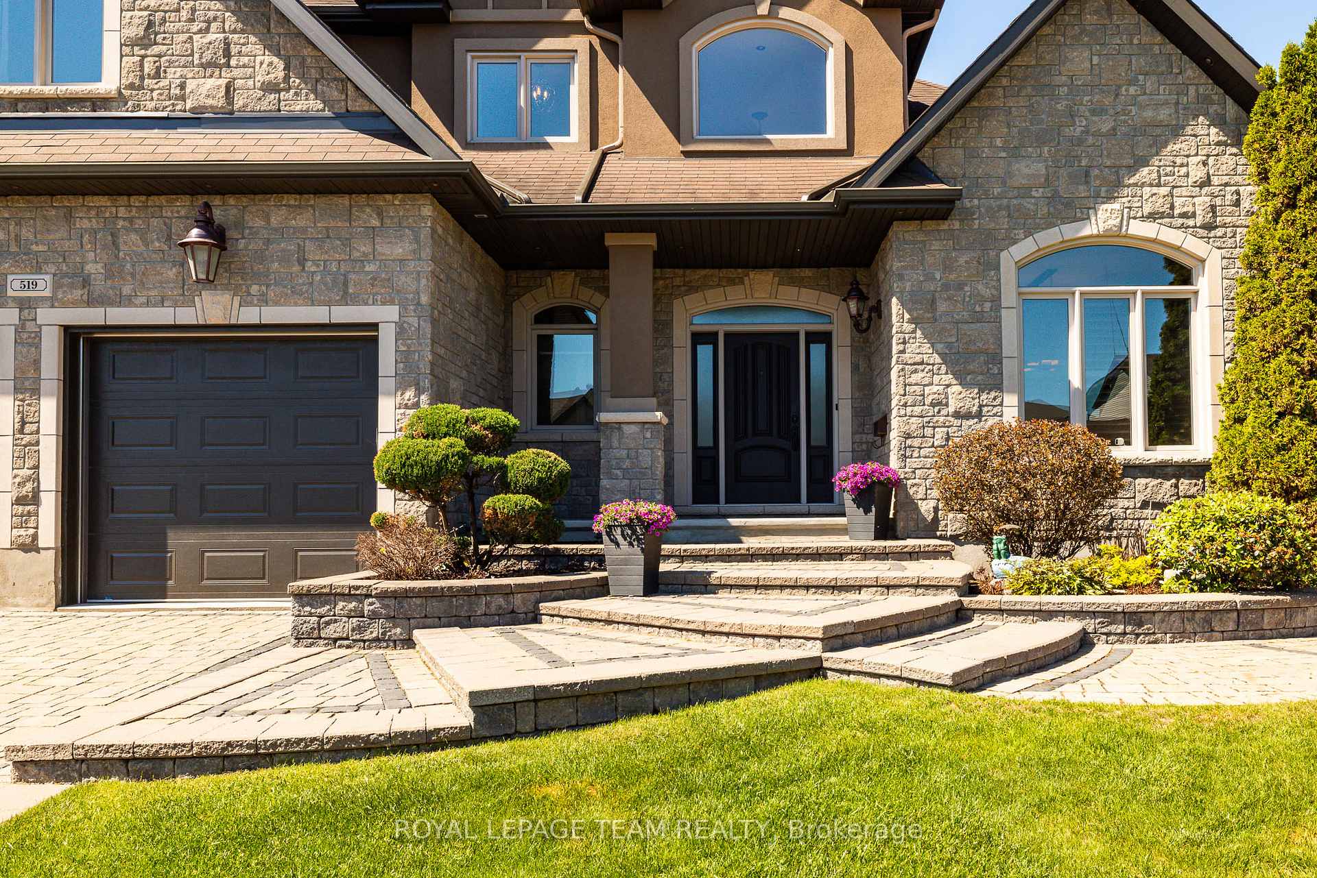 519 Emerald Street, Clarence-Rockland — photo 3 of 5