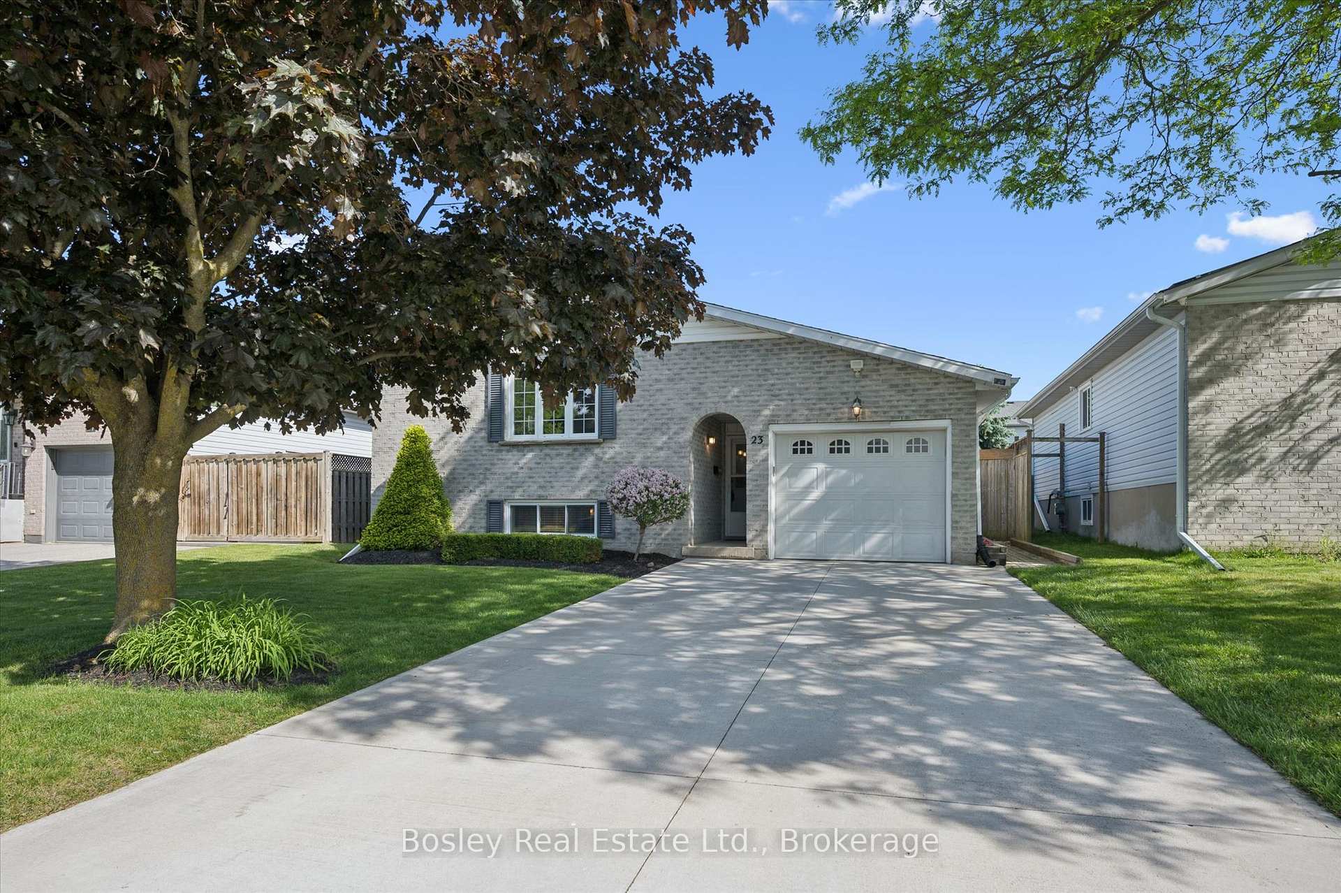 23 Memory Lane, Cambridge, ON N3C 3X7 — Cambridge, Ontario