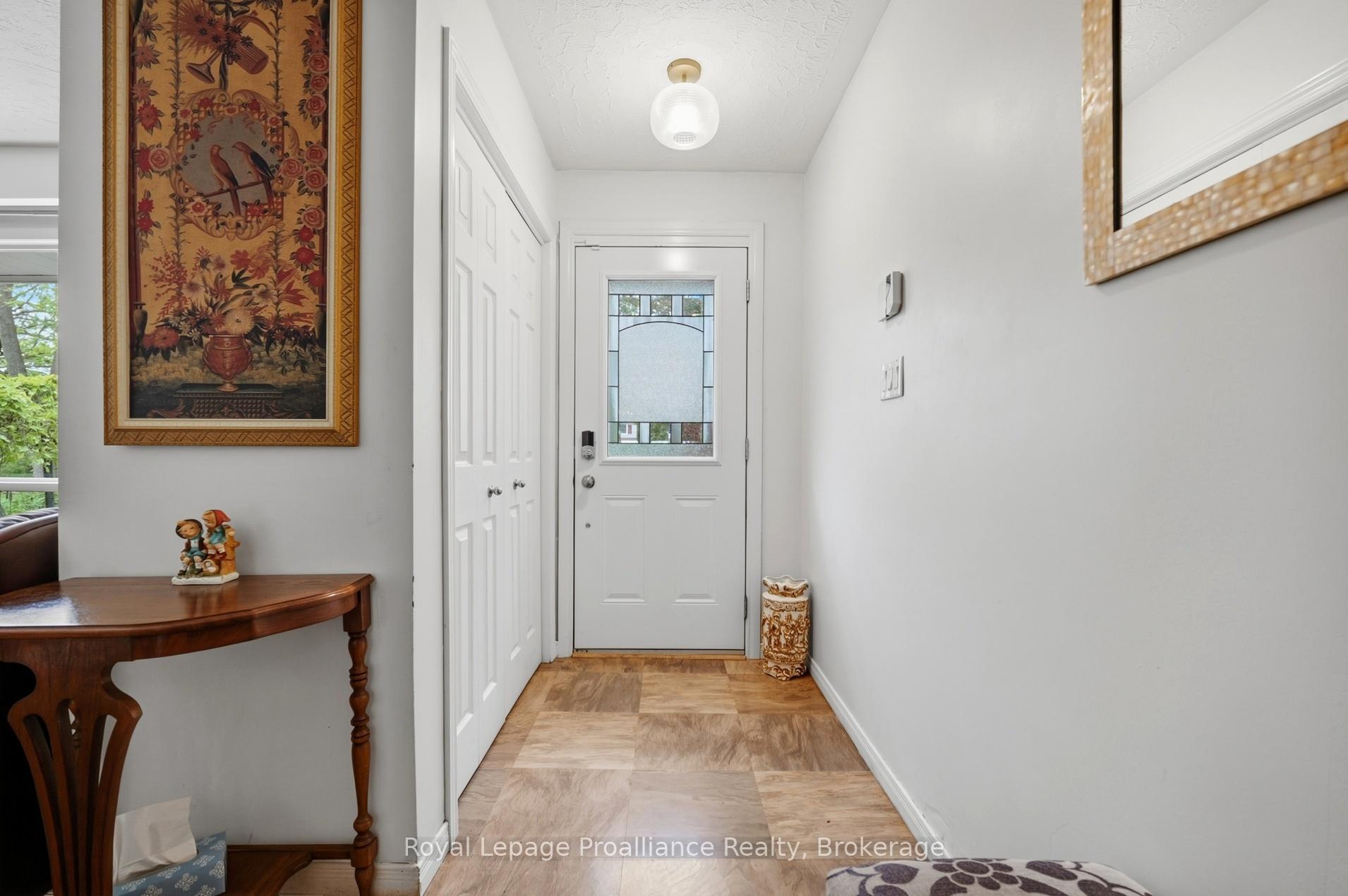 51 Selena Avenue, Belleville — photo 5 of 5