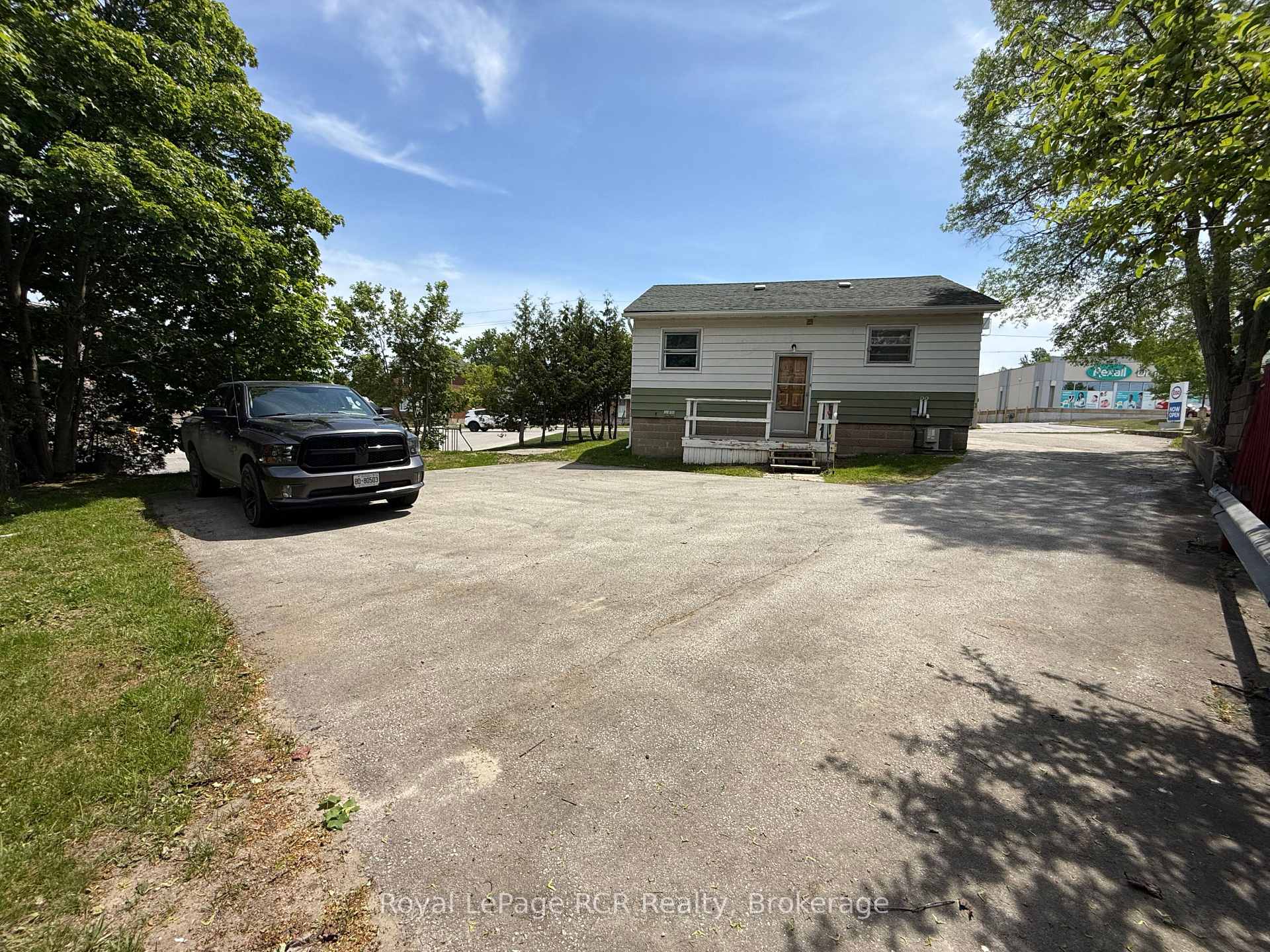residential Property Image no.1