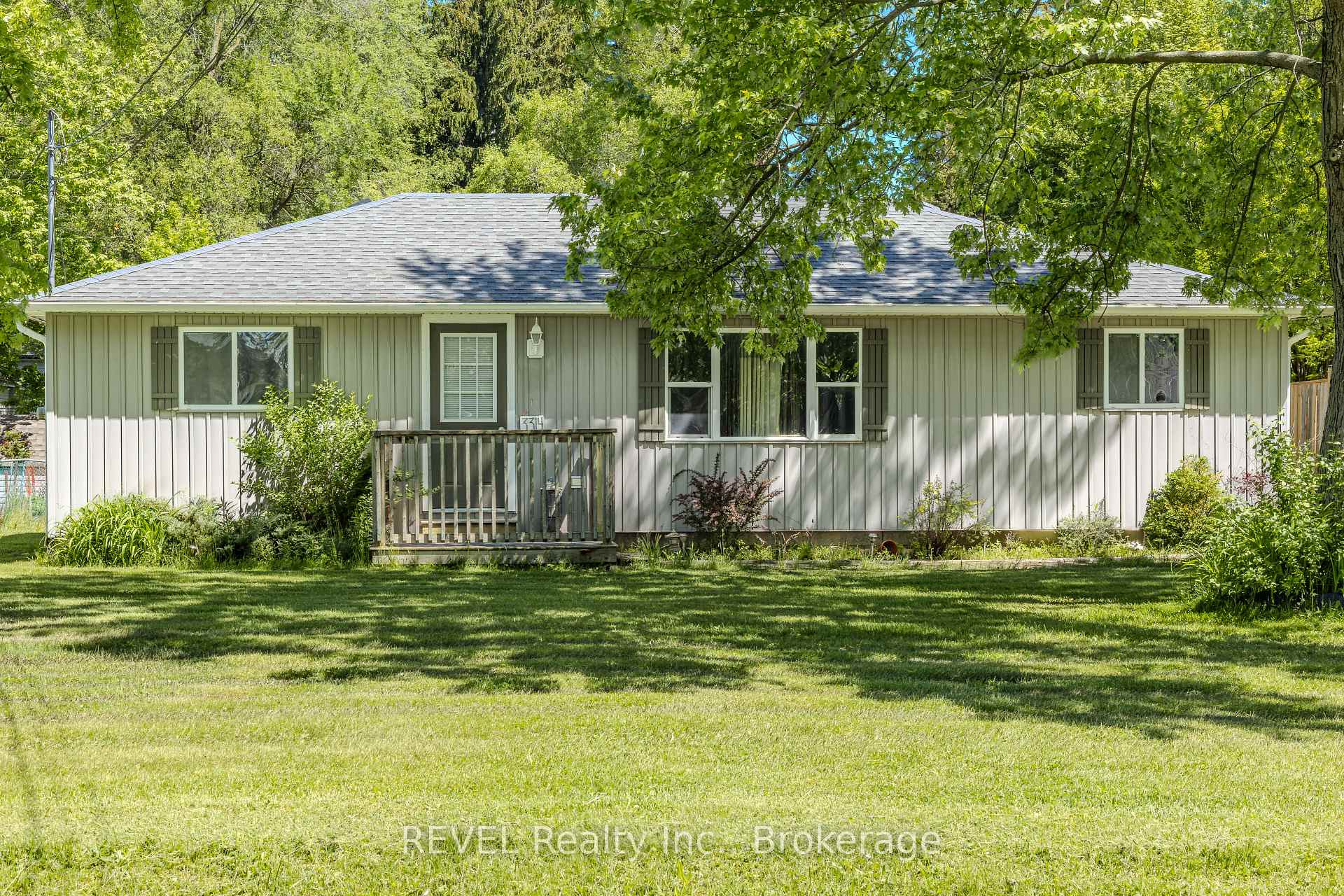 3314 Evadere Avenue E, Fort Erie, ON L0S 1N0 — Fort Erie, Ontario