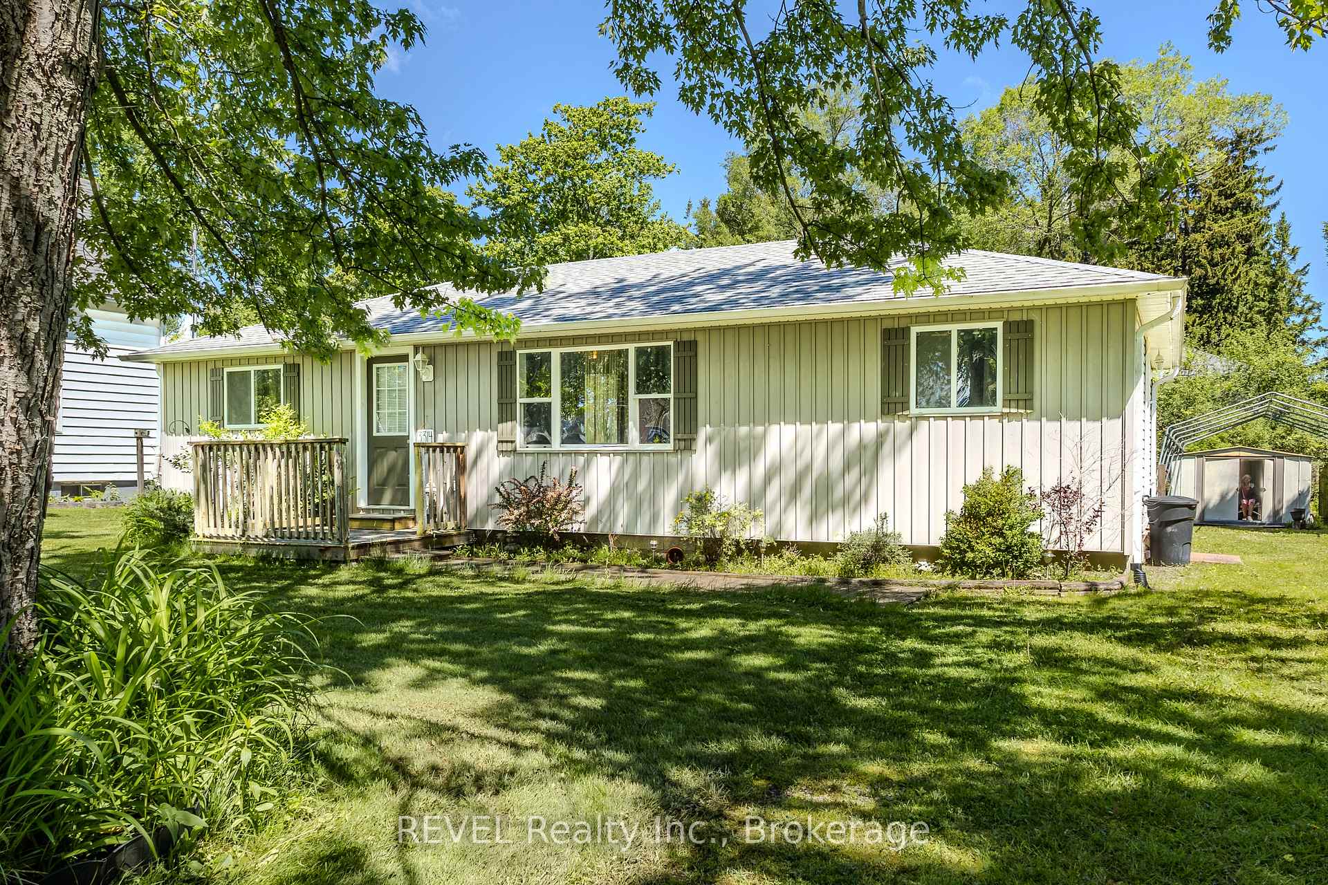 3314 Evadere Avenue E, Fort Erie — photo 2 of 5
