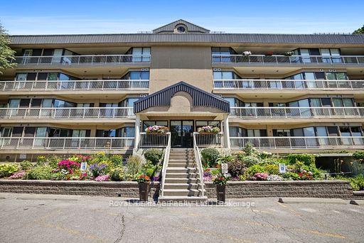 40 Auburn Street 211, Peterborough, ON K9H 2G2 — Peterborough, Ontario