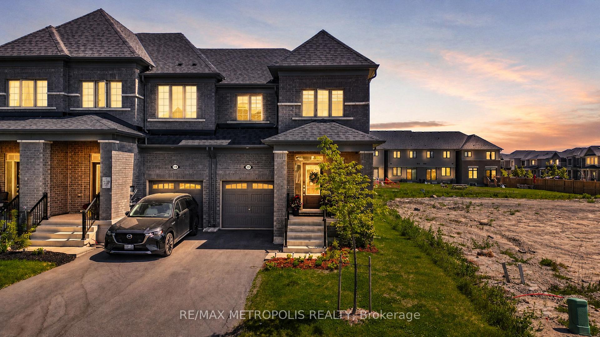 421 TREVOR Street, Cobourg — photo 4 of 5