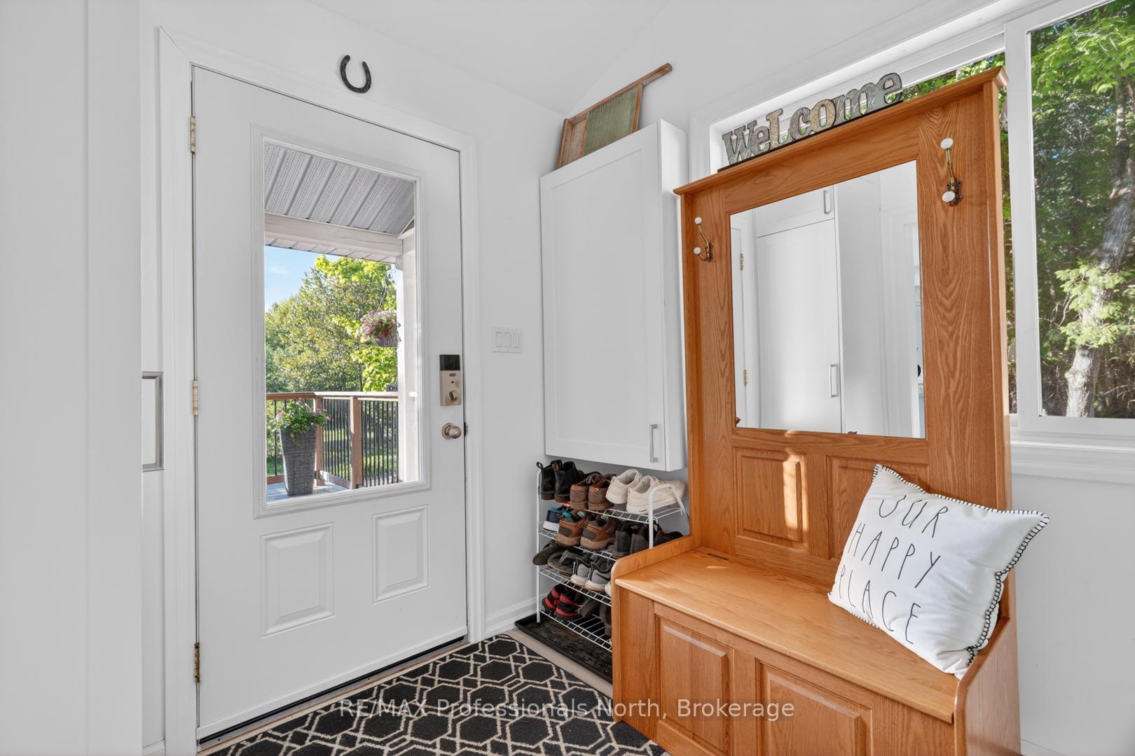 1086 Providence Drive, Algonquin Highlands — photo 3 of 5