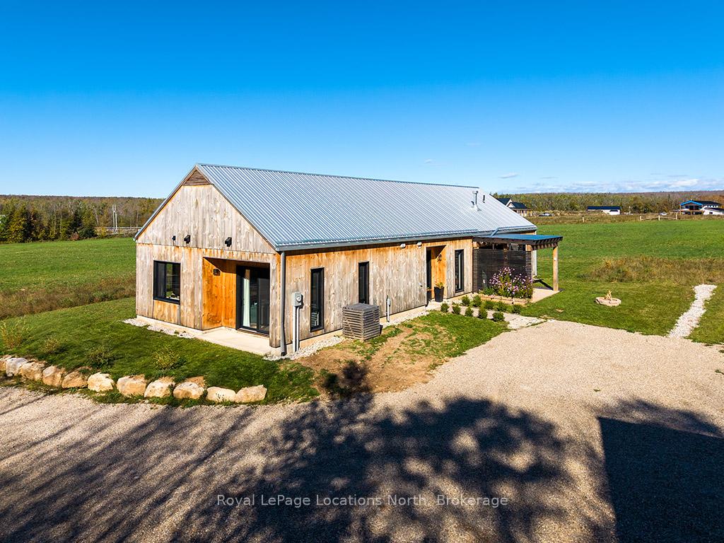58165 12th Line, Meaford — photo 2 of 5