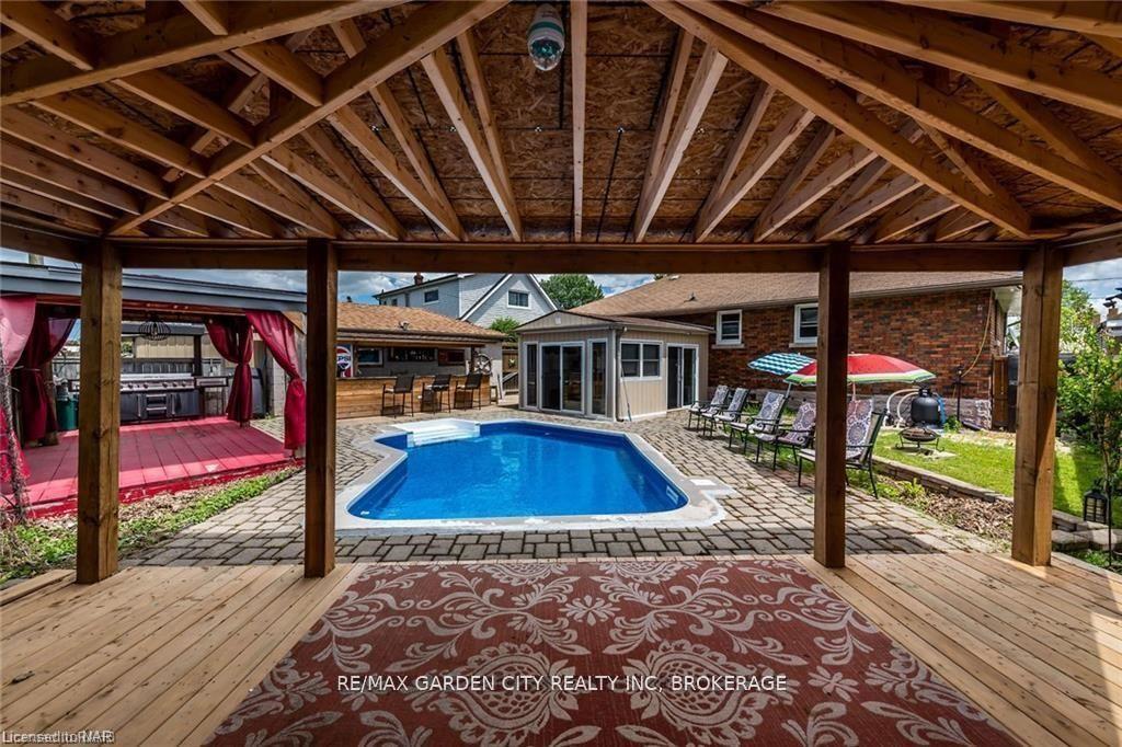 834 DAVID Street UPPER, Welland — photo 2 of 5