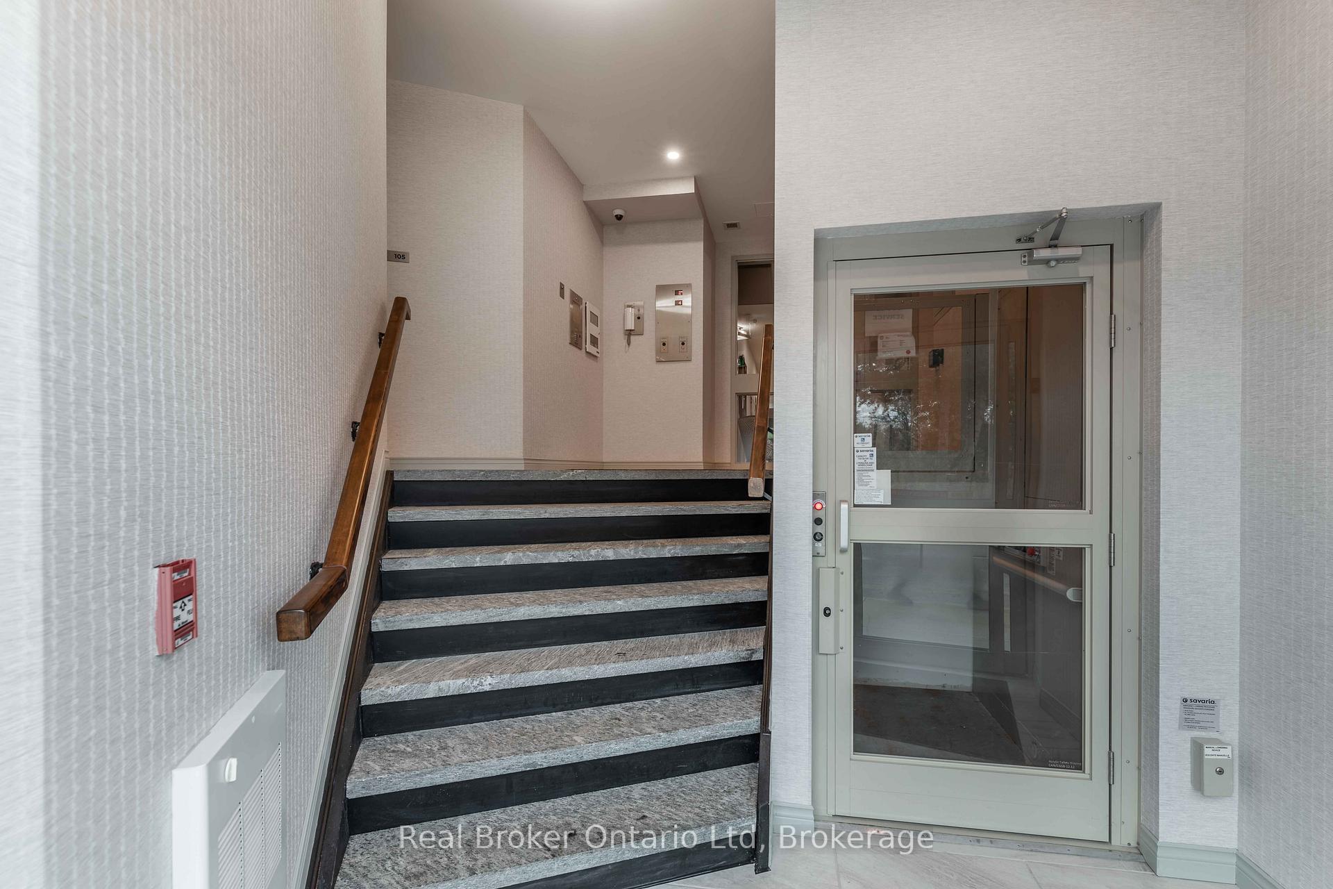 80 9th Street E 105, Owen Sound — photo 2 of 5