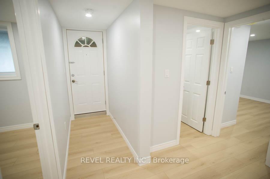 415 Chatham Street 3, Brantford — photo 2 of 5