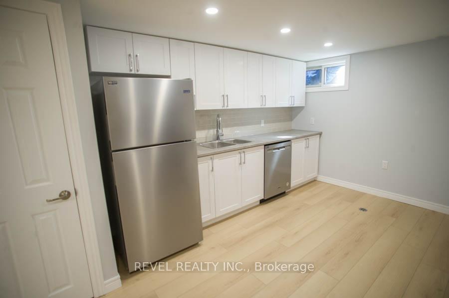 415 Chatham Street 3, Brantford — photo 5 of 5