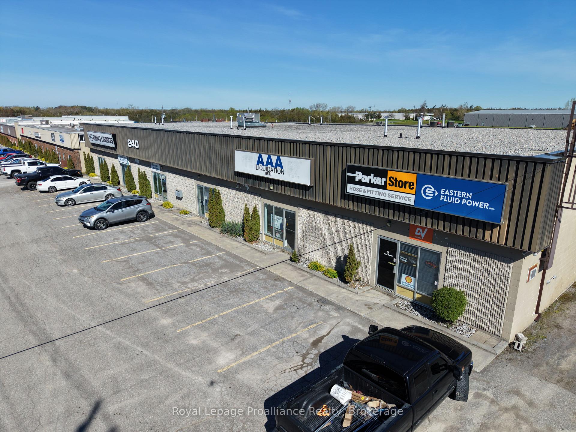 240 Adam Street 5, Belleville, ON K8N 5S4 — Belleville, Ontario