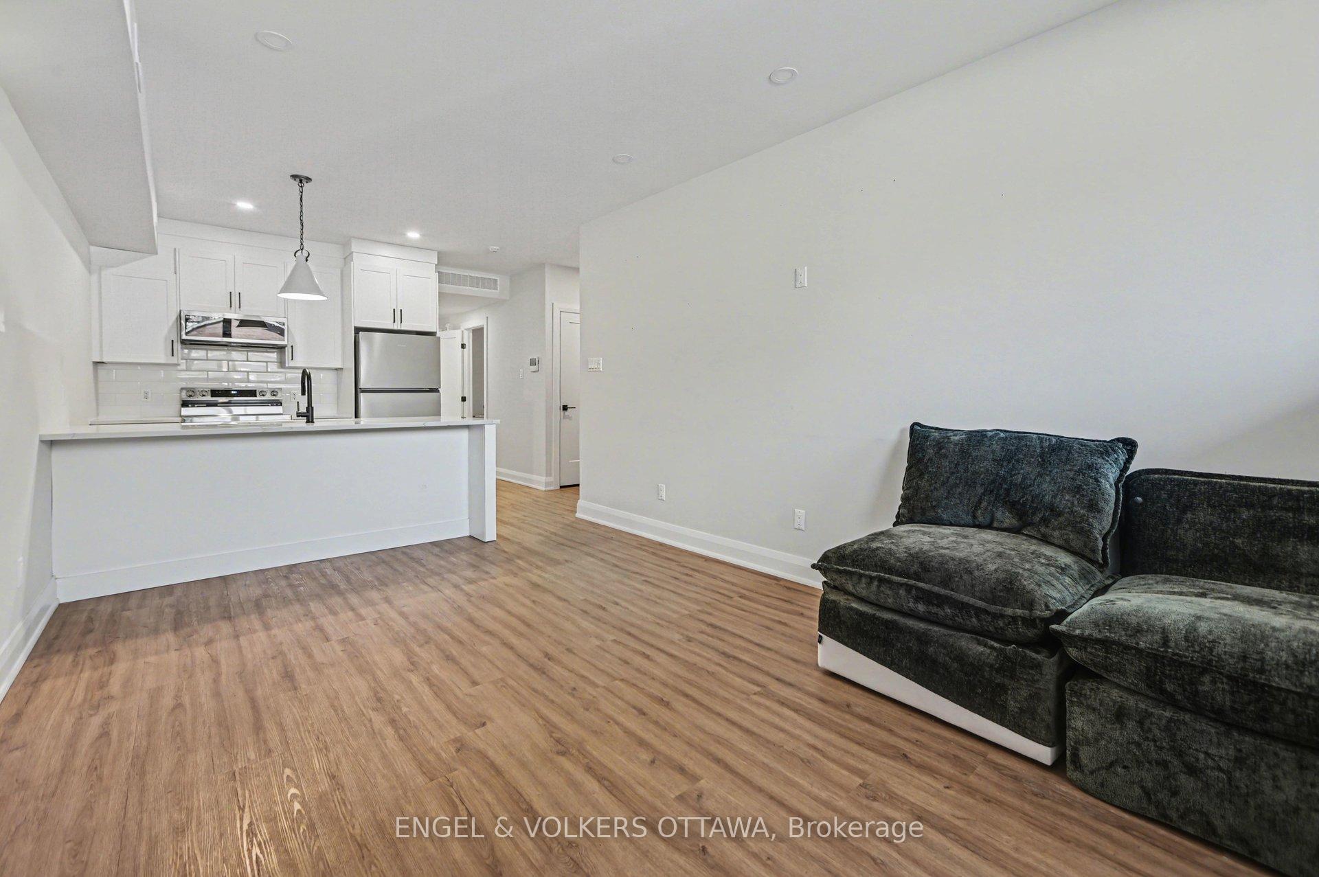 35 Monk Street 1, Glebe - Ottawa East and Area — photo 4 of 5