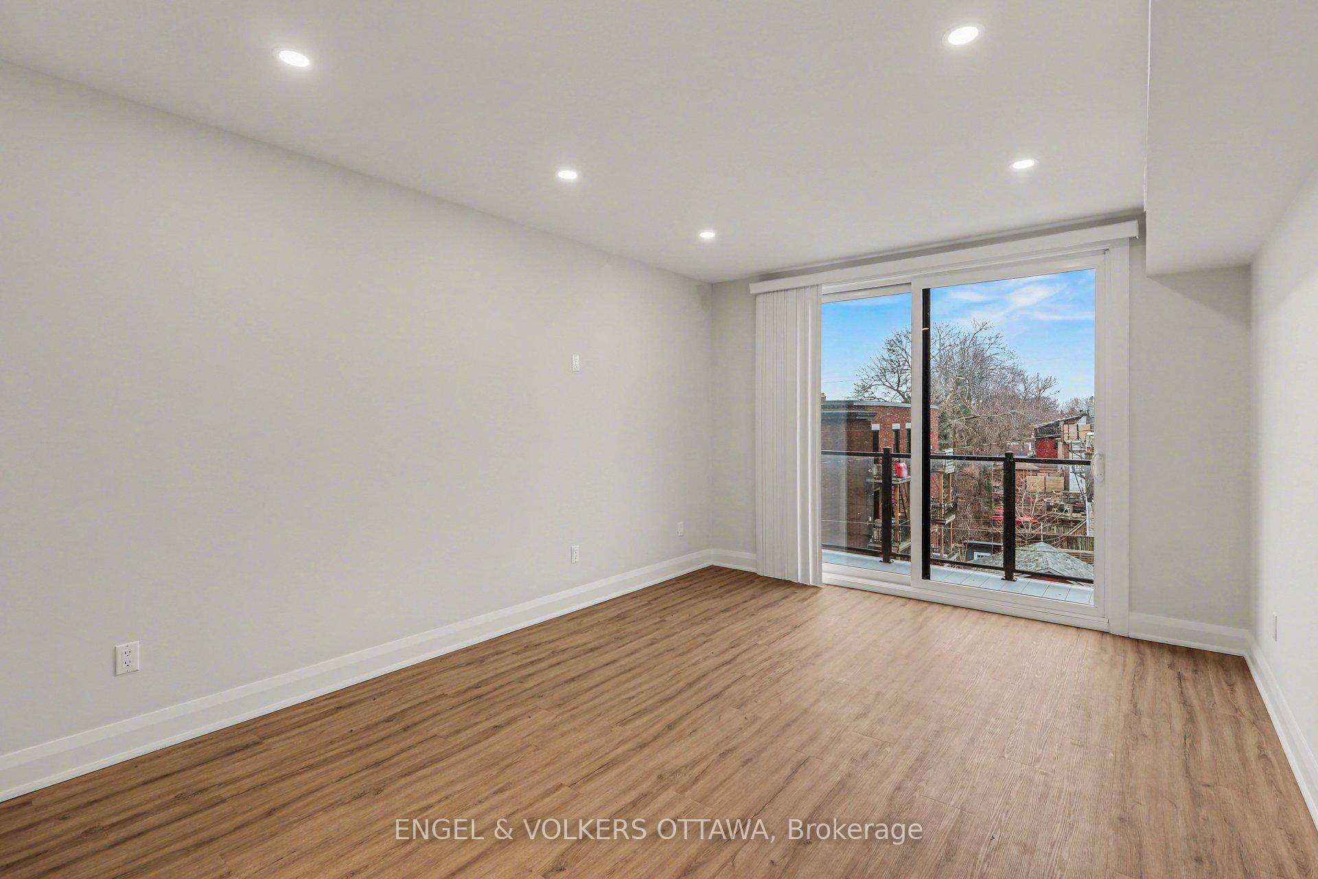 35 Monk Street 7, Glebe - Ottawa East and Area — photo 3 of 5