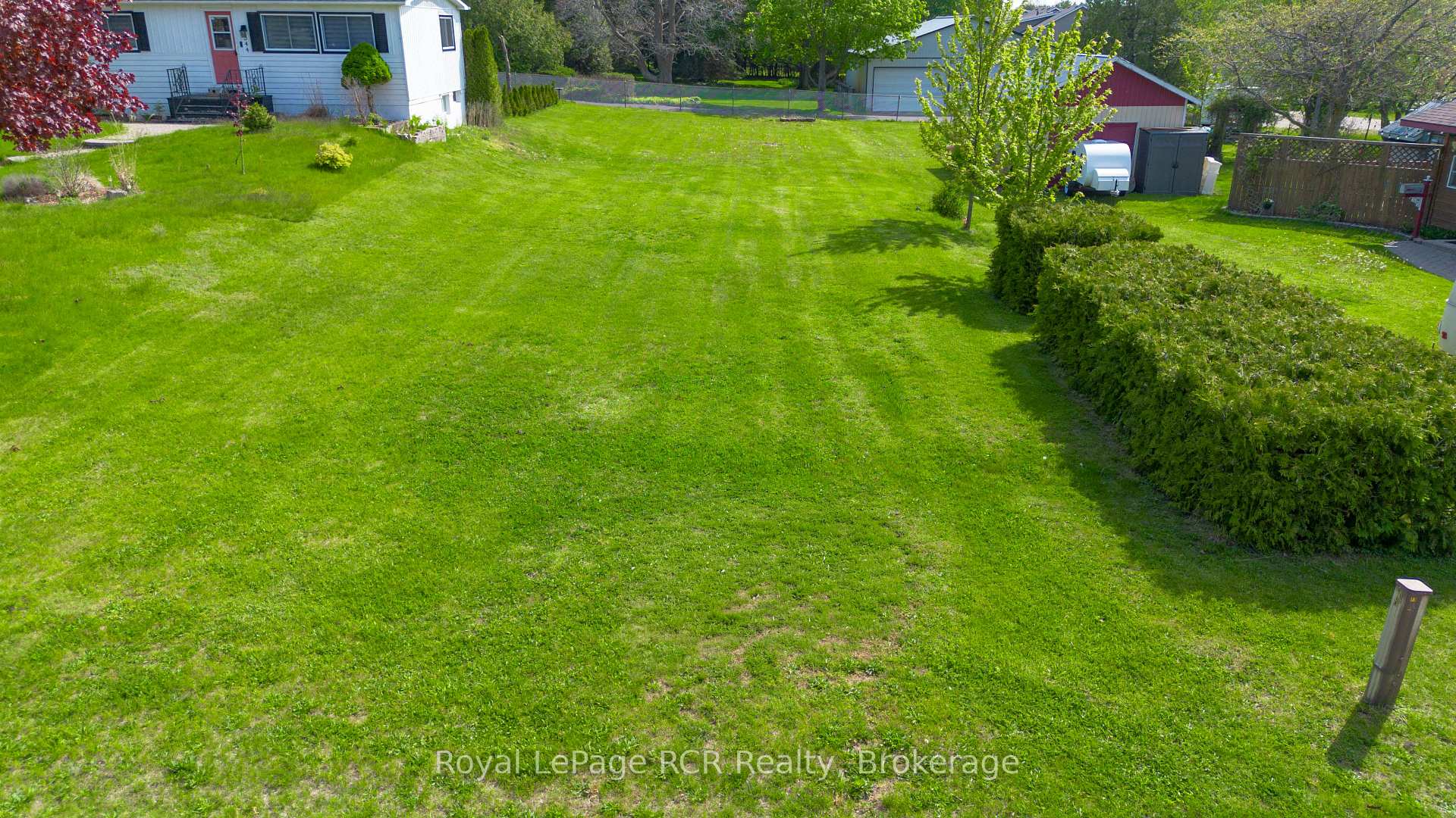 344 St. Albert Street, Kincardine — photo 2 of 3