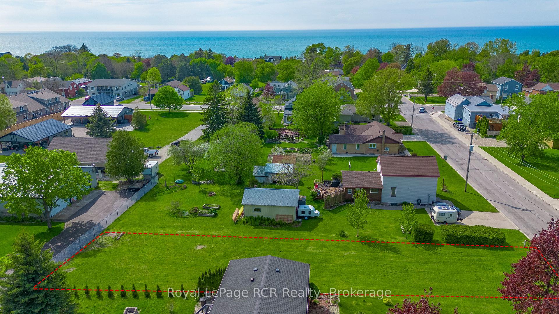 344 St. Albert Street, Kincardine — photo 3 of 3