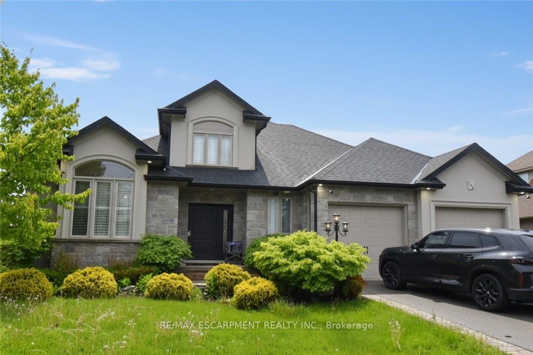 708 Winston Road, Grimsby, ON L3M 4E8 — Grimsby, Ontario