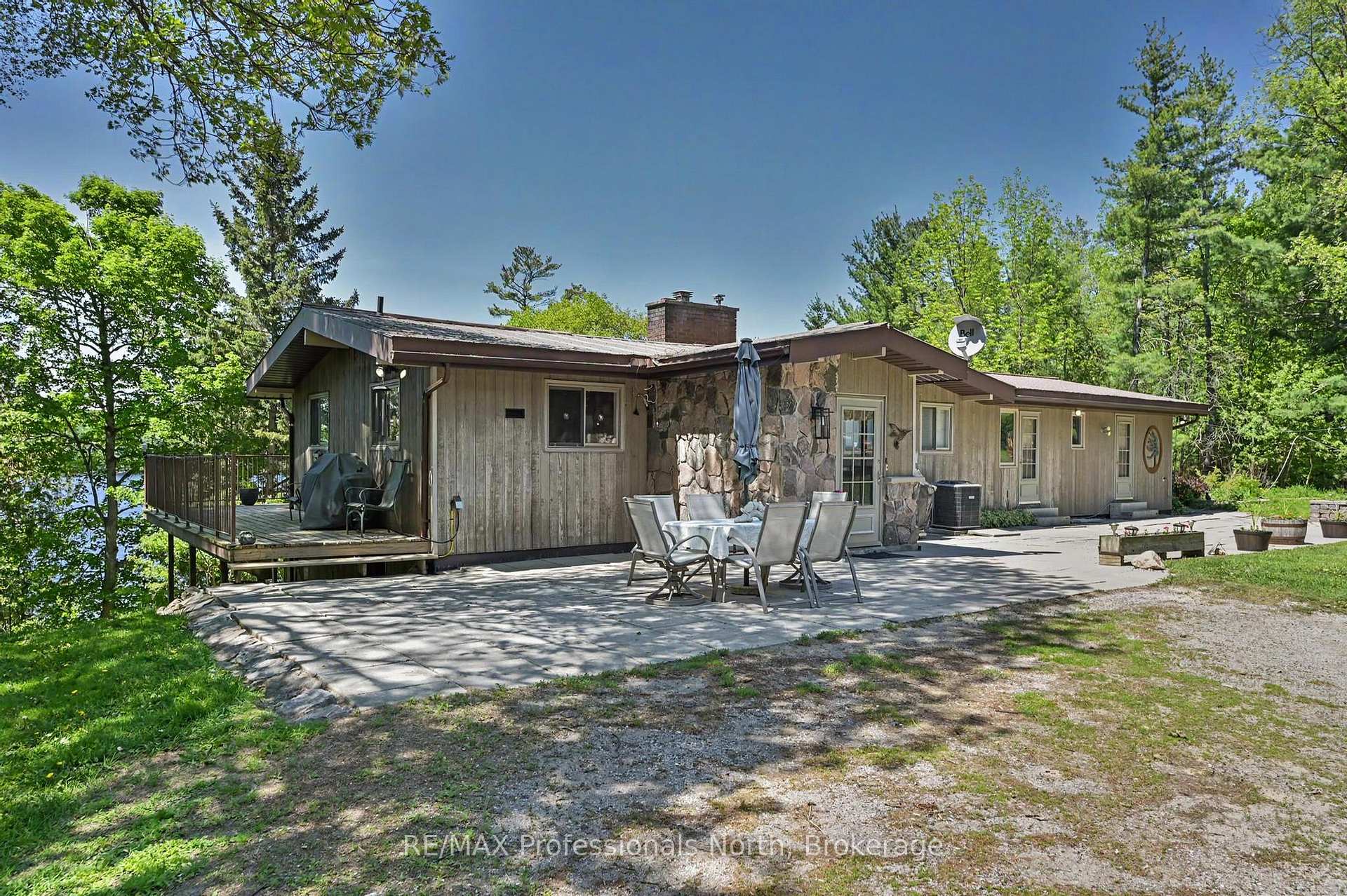 1015 Kelson Road, Minden Hills — photo 4 of 5