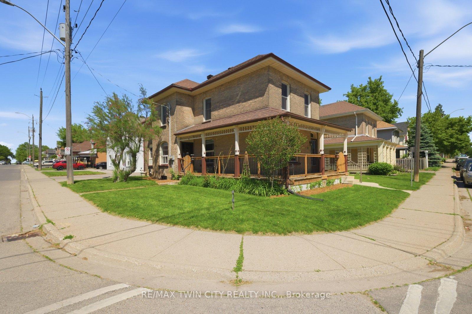 76 Brock Street, Brantford, ON N3S 5V2 — Brantford, Ontario