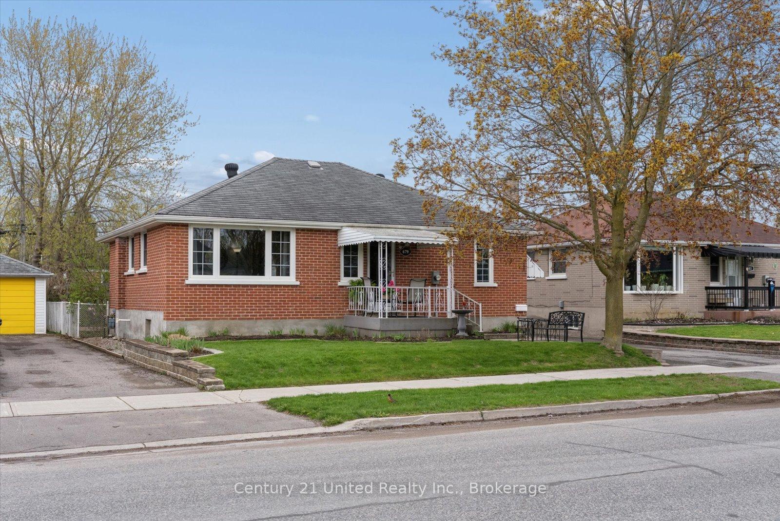 679 Bellaire Street, Peterborough, ON K9J 3Y5 — Peterborough, Ontario