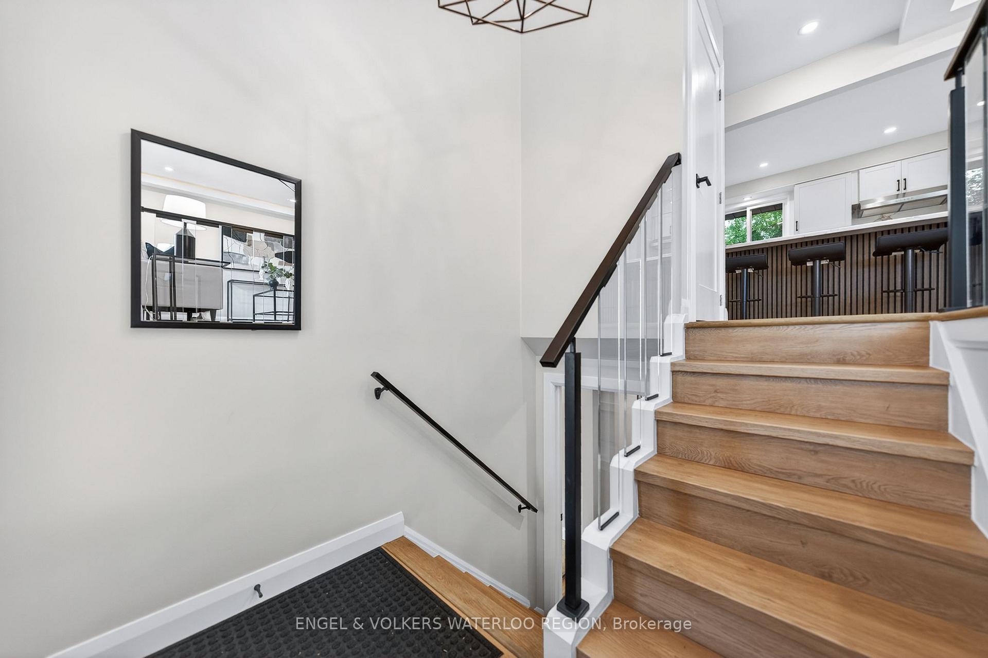 627 Glen Forrest Boulevard, Waterloo — photo 5 of 5