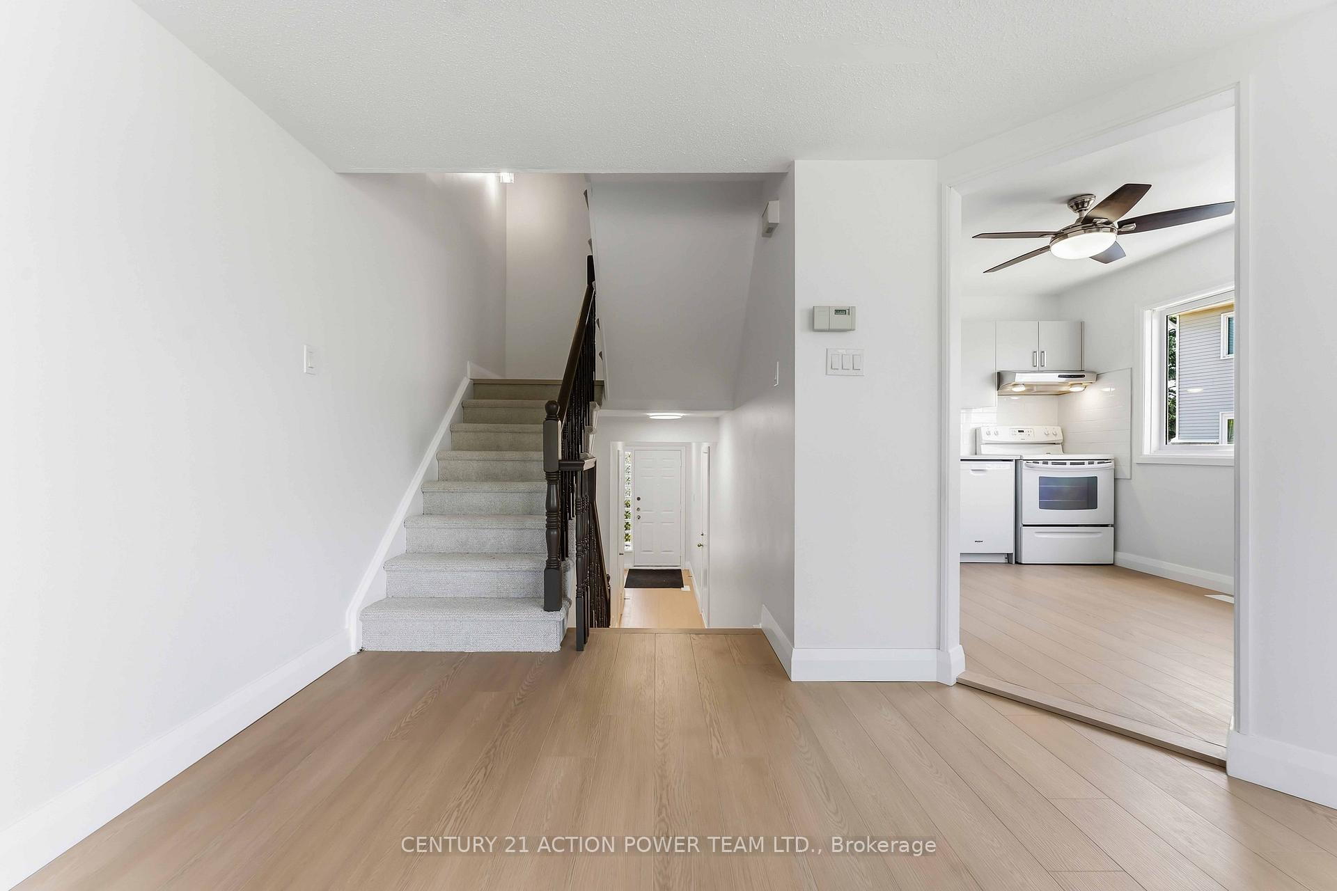 1434 BEAUCOURT Place, Orleans - Cumberland and Area — photo 3 of 5