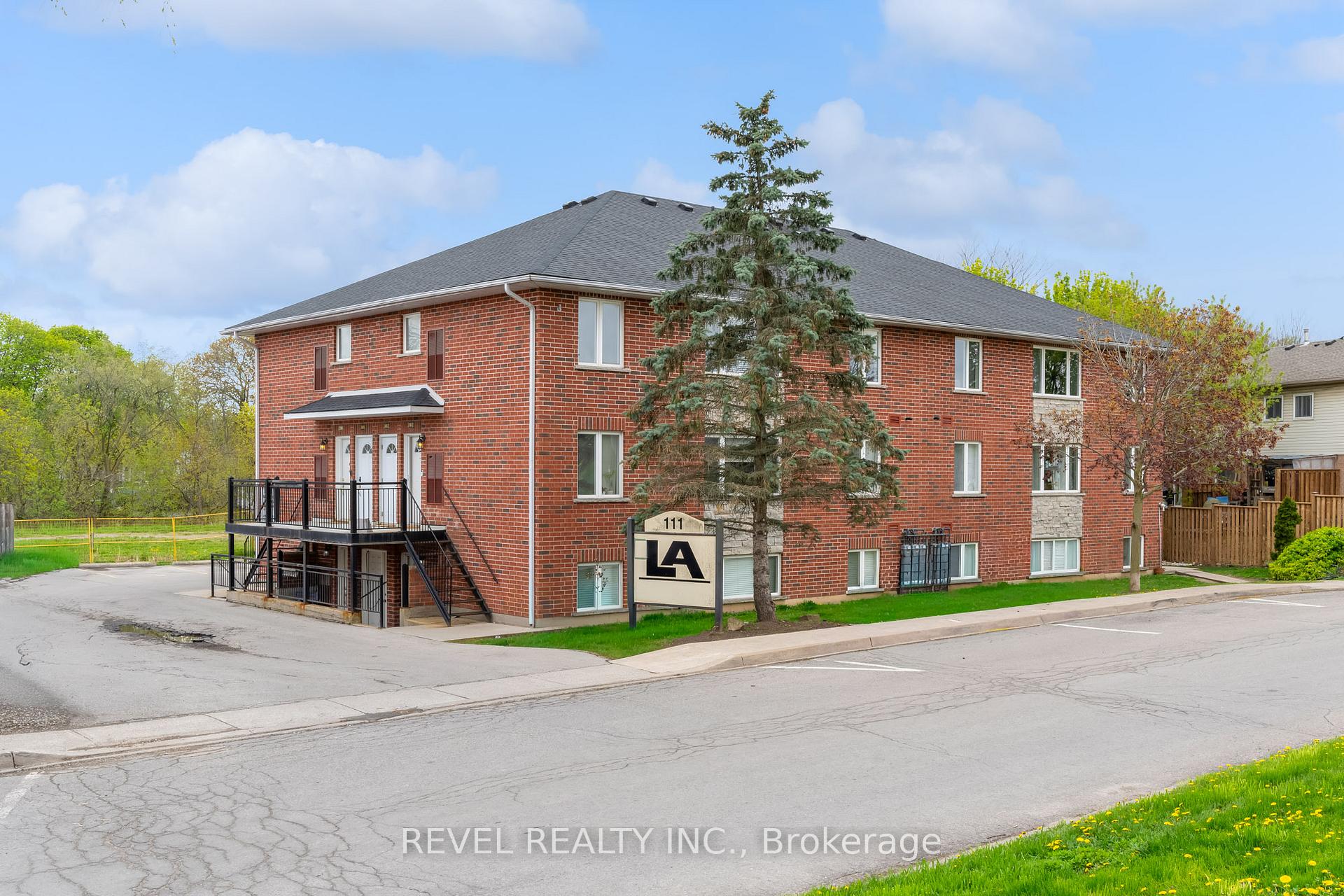 111 Smits N/A 302, West Lincoln — photo 4 of 5