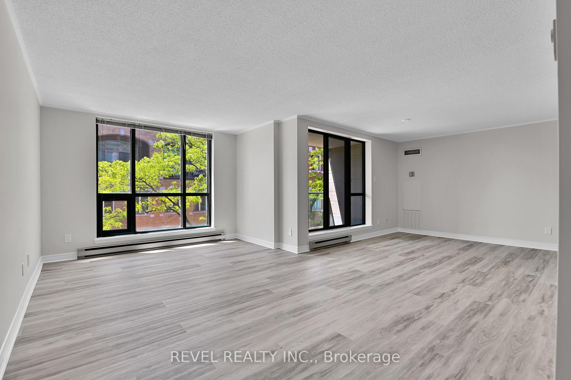 15 Murray Street 301, Lower Town - Sandy Hill — photo 4 of 5